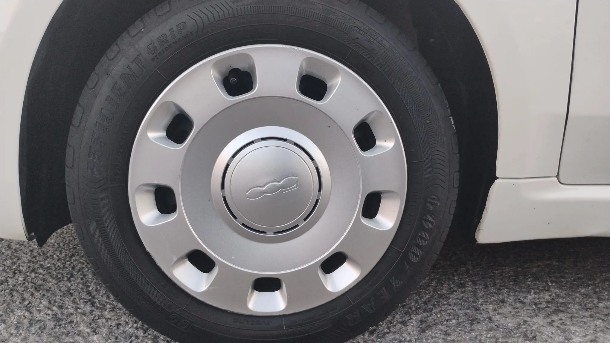 Fiat 500 Monotrim 1.0 Hybrid - foto 19