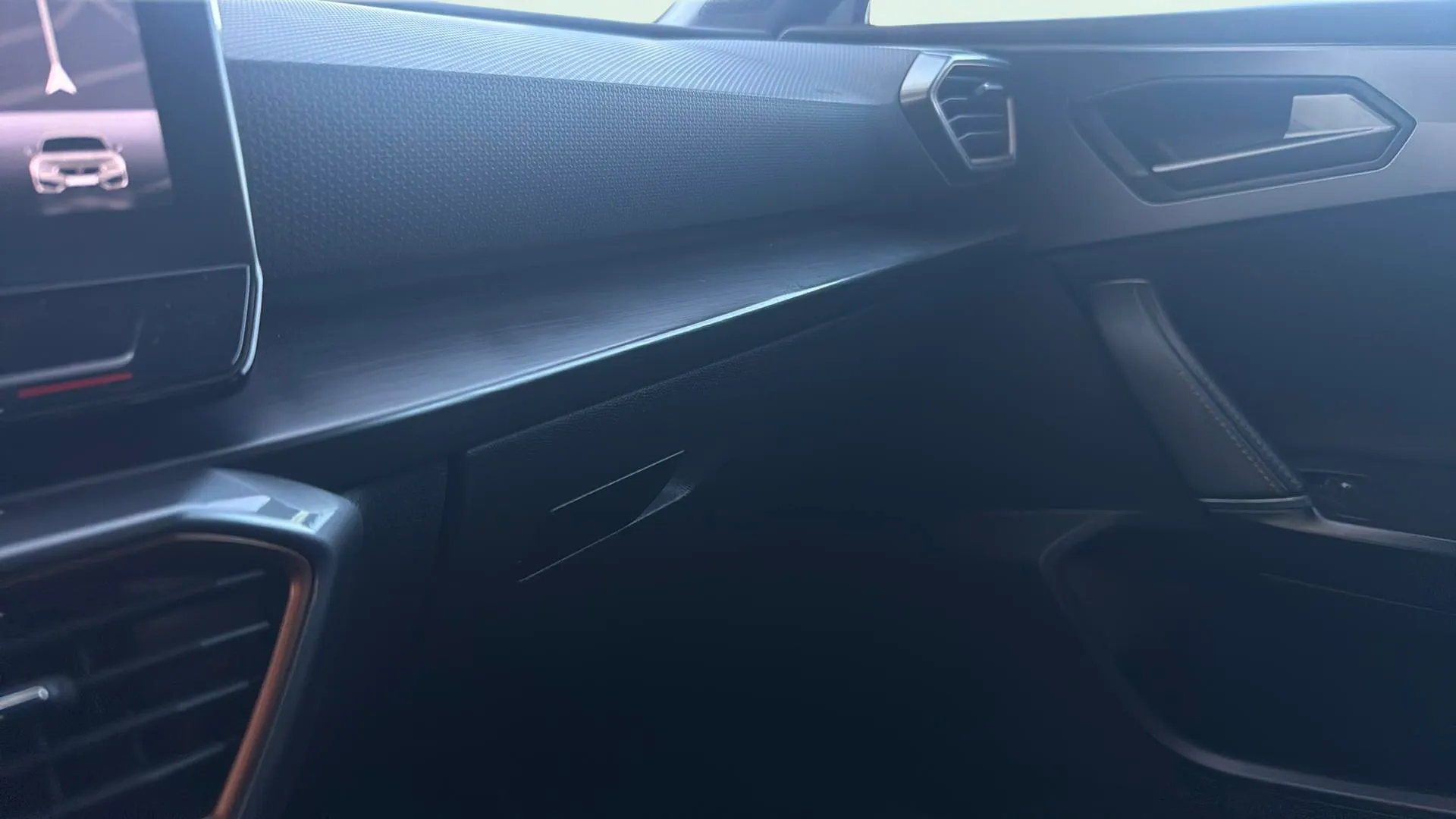 Cupra León 1.5 eTSI DSG - foto 25