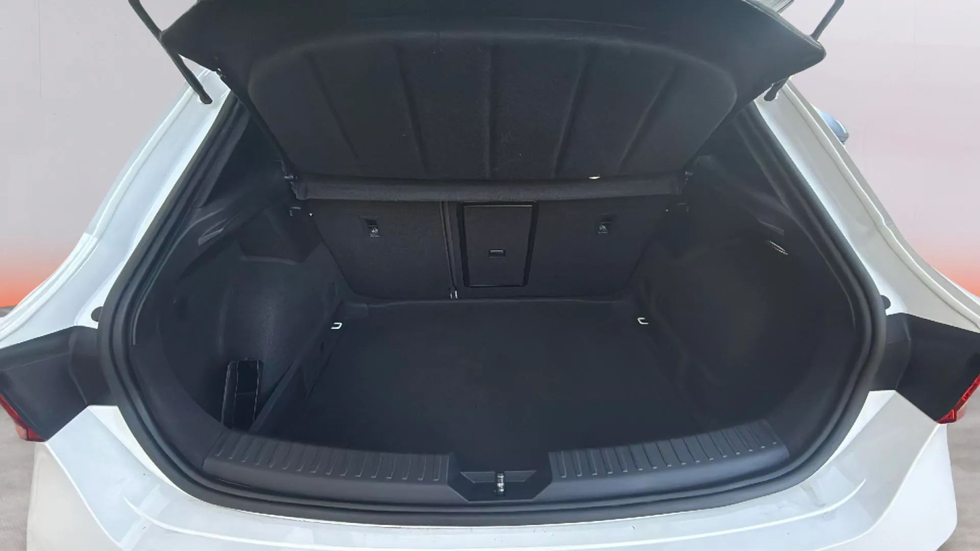 Cupra León 1.5 eTSI DSG - foto 6