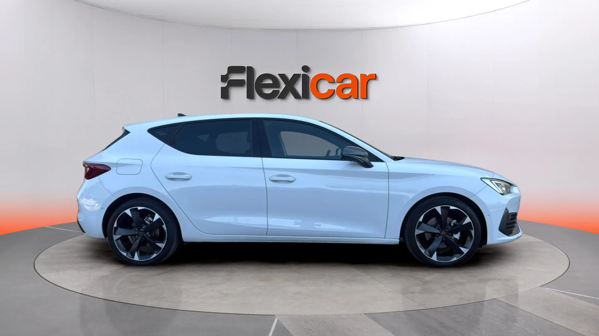 Cupra León 1.5 eTSI DSG - foto 3