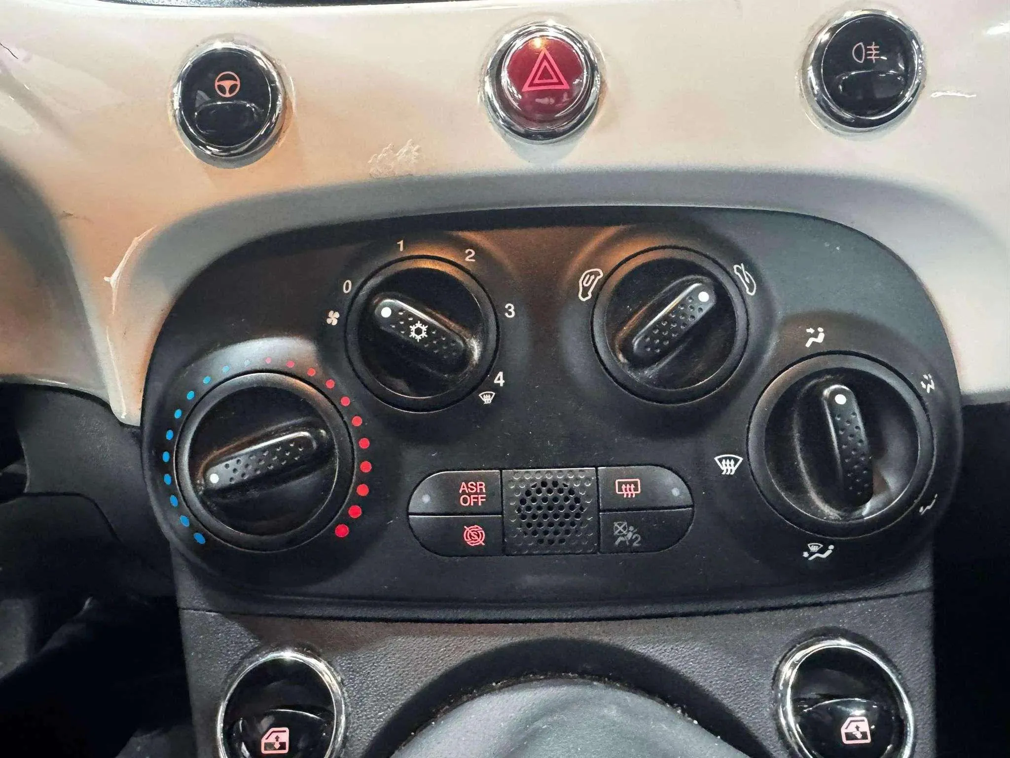 Fiat 500 Monotrim 1.0 Hybrid - foto 23