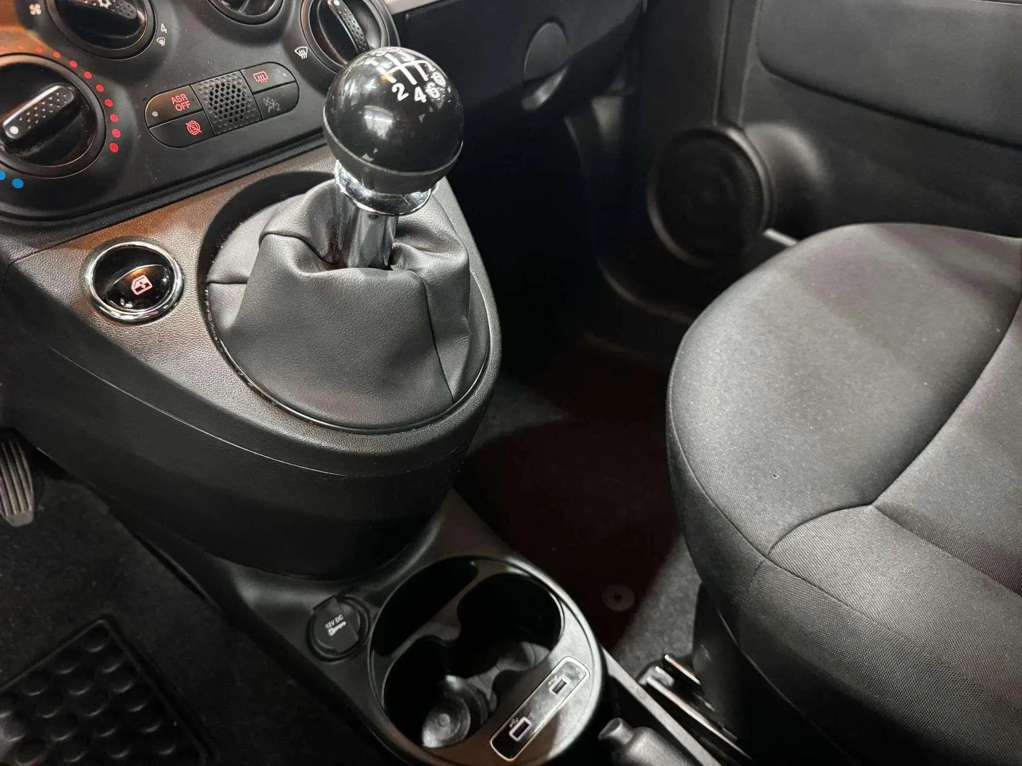 Fiat 500 Monotrim 1.0 Hybrid - foto 20