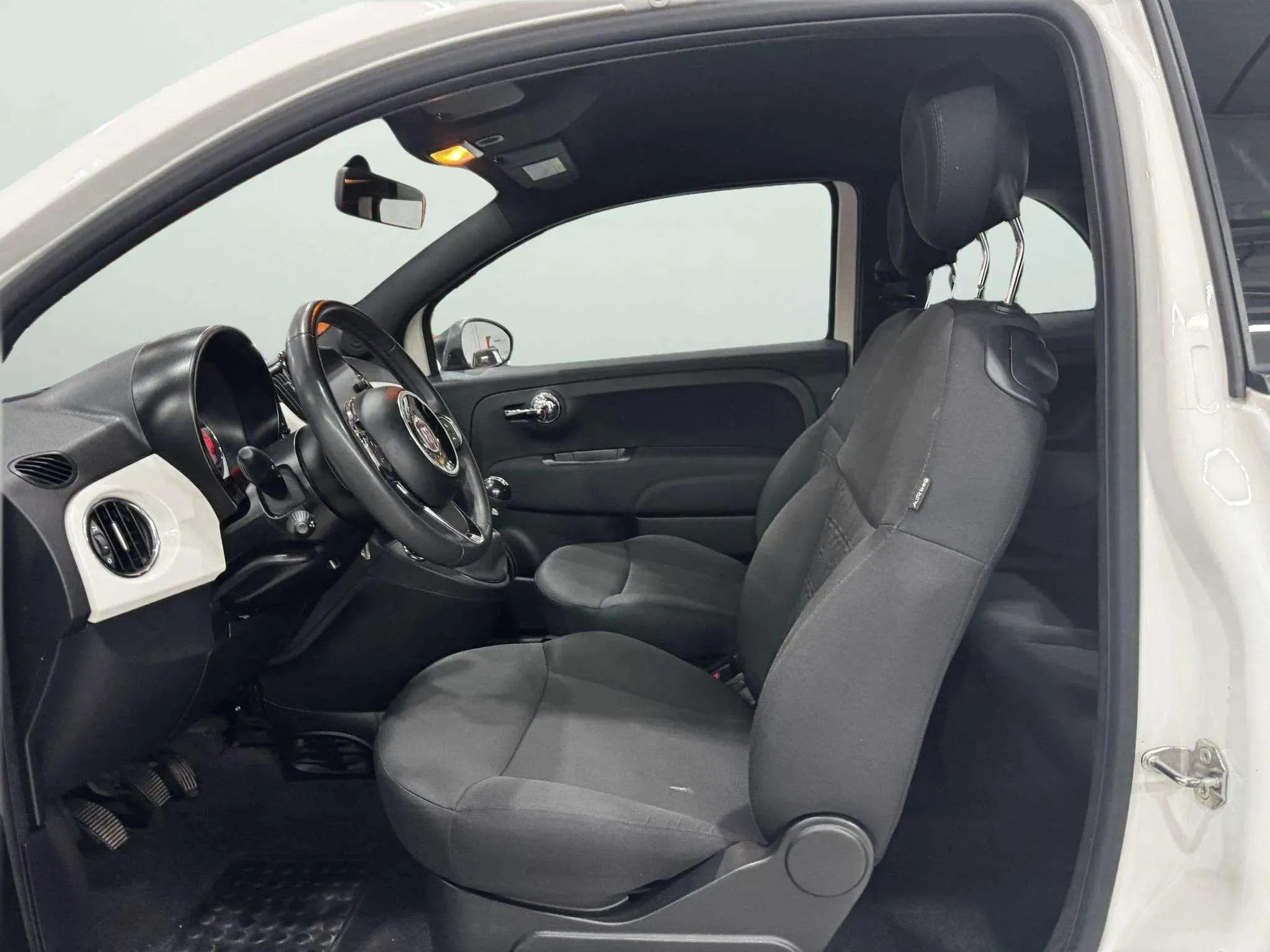 Fiat 500 Monotrim 1.0 Hybrid - foto 12