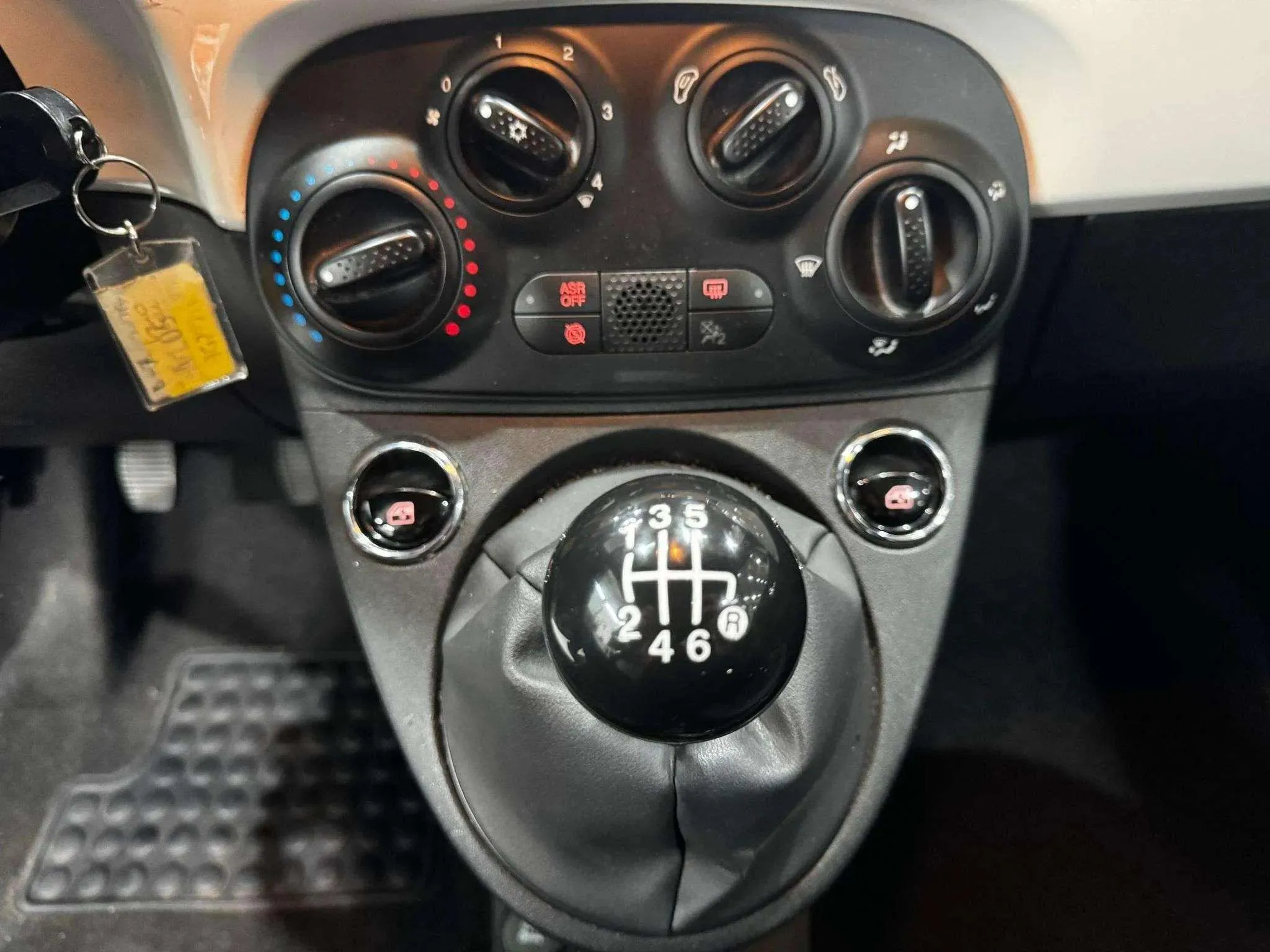 Fiat 500 Monotrim 1.0 Hybrid - foto 21