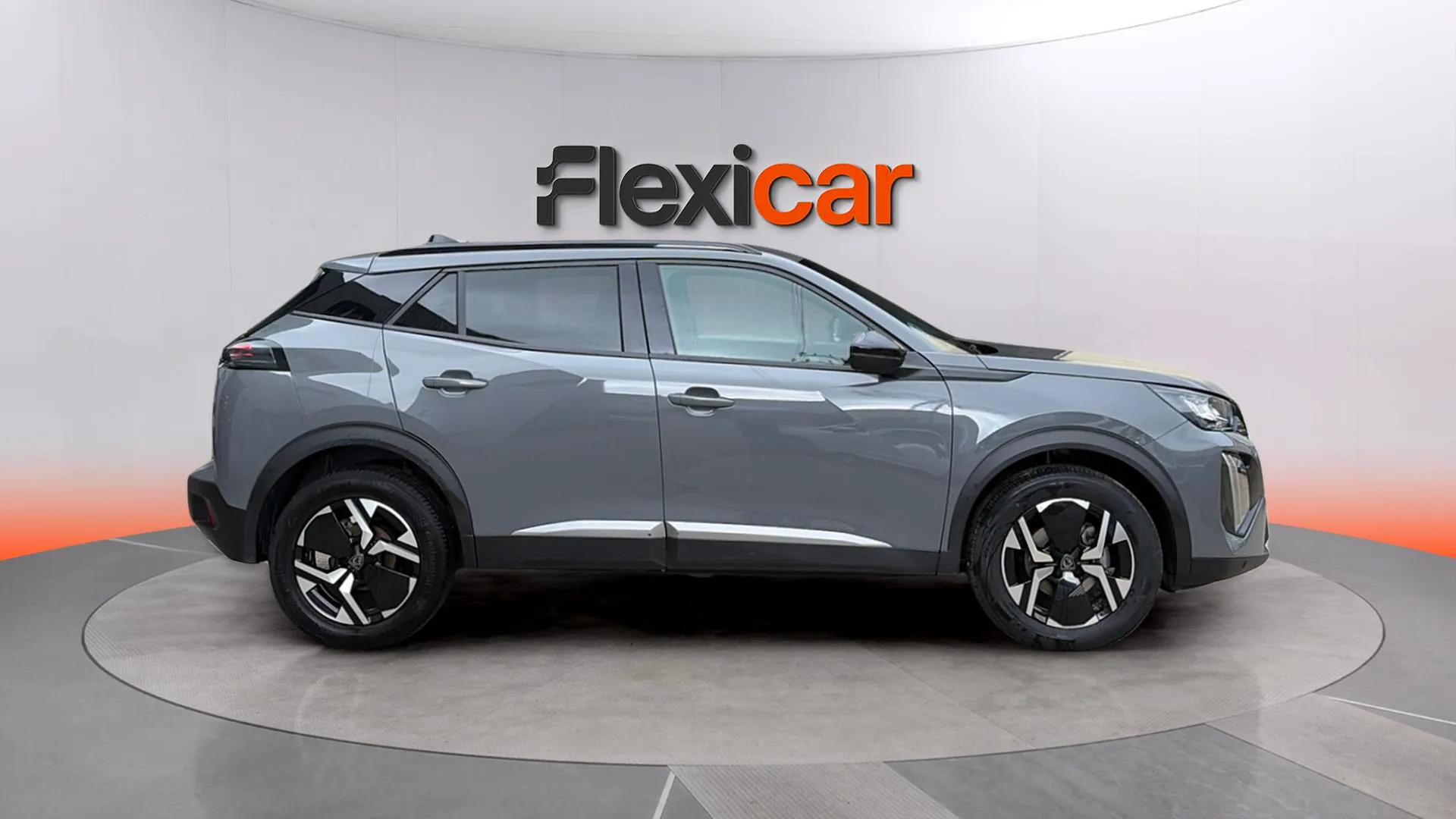 Peugeot 2008 Allure PureTech 130 EAT8 - foto 5