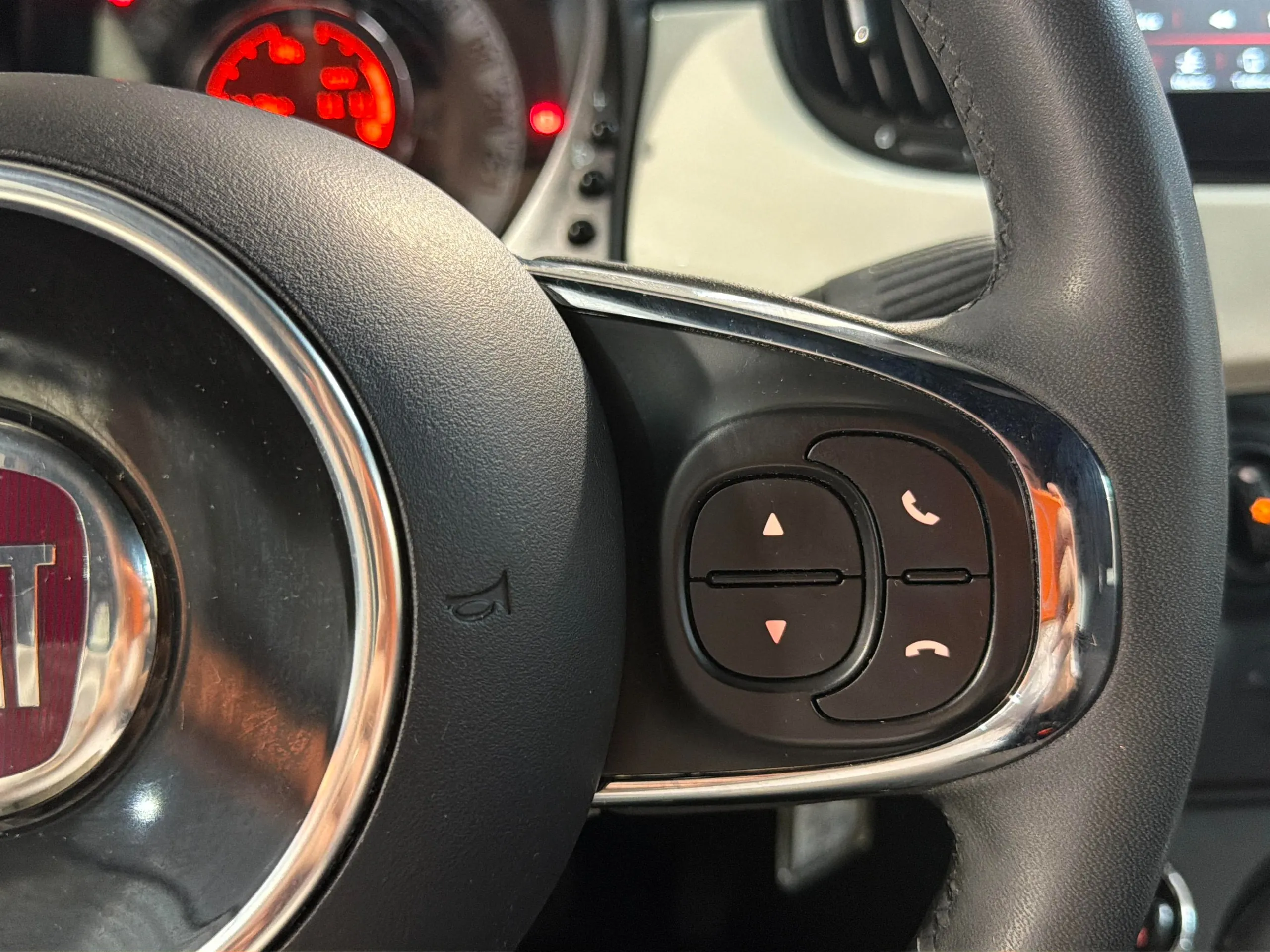 Fiat 500 Monotrim 1.0 Hybrid - foto 9