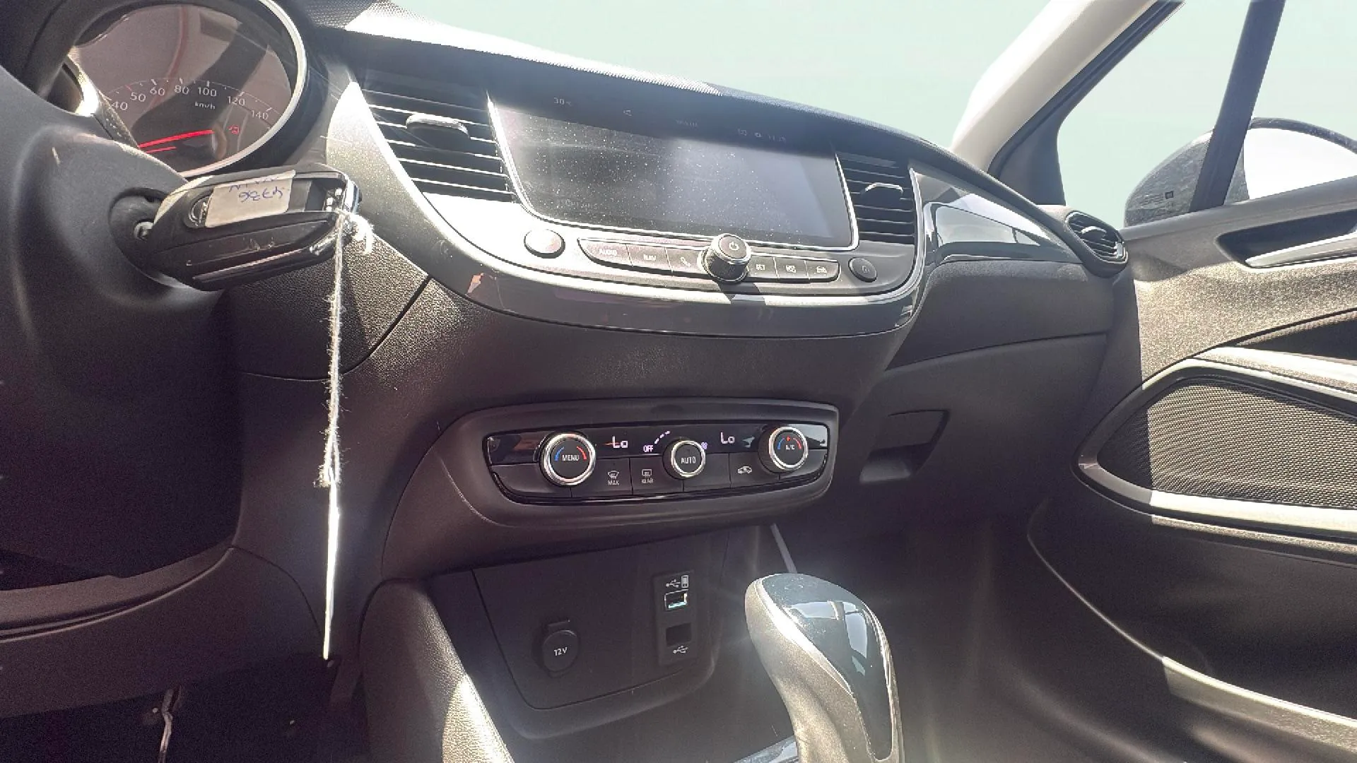 Opel Crossland 1.2 Elegance AT6 - foto 13