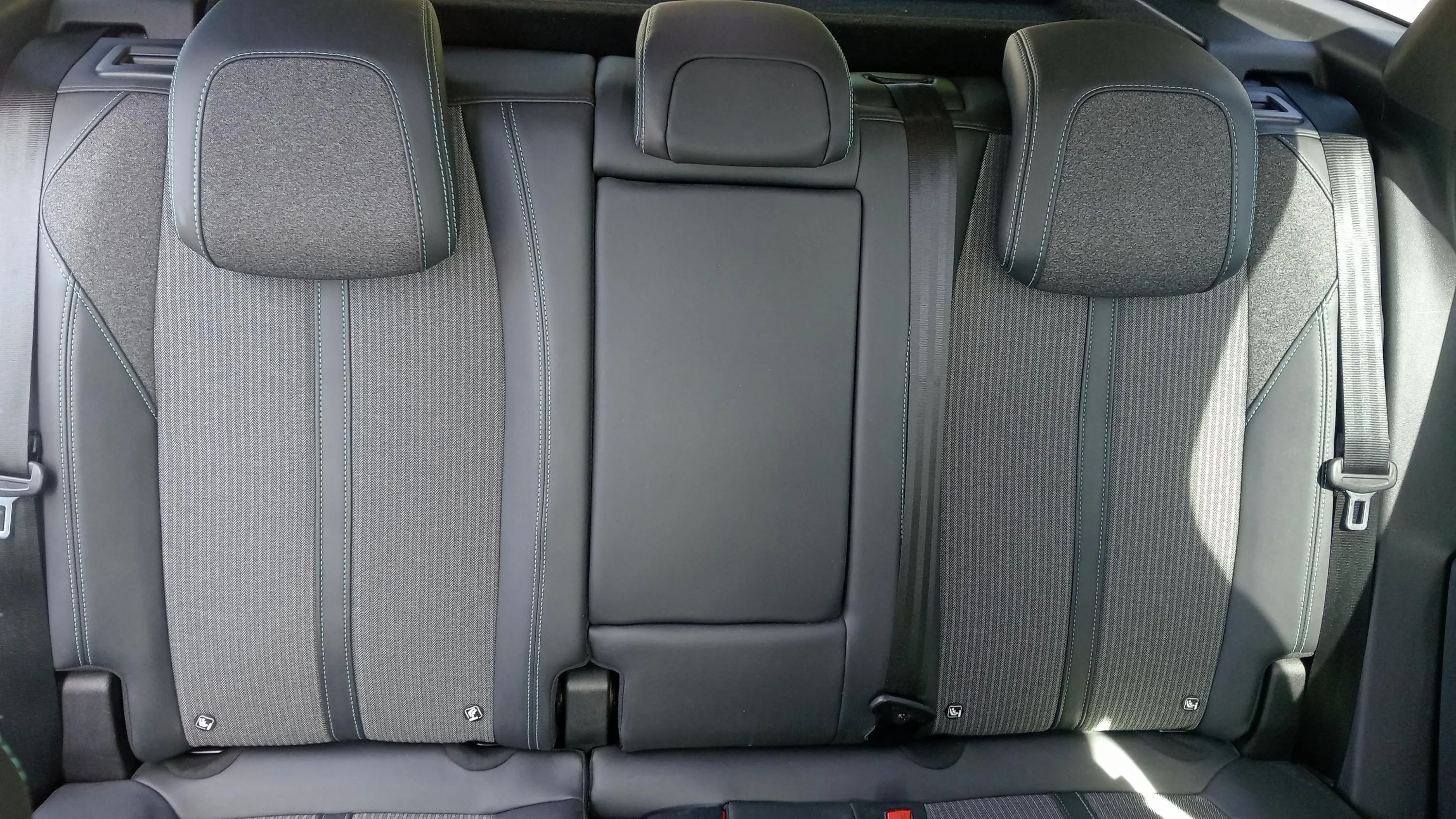 Peugeot 3008 1.2 PureTech Active - foto 18