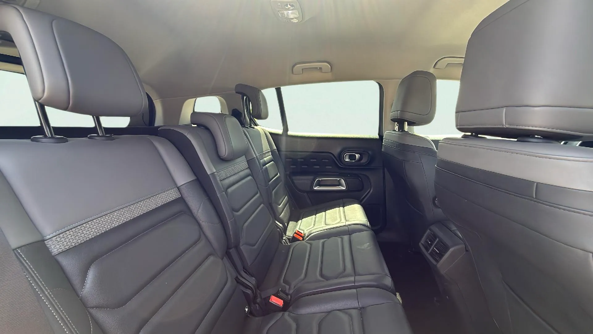 Citroën C5 Aircross 225 e-EAT8 Shine Pack - foto 17