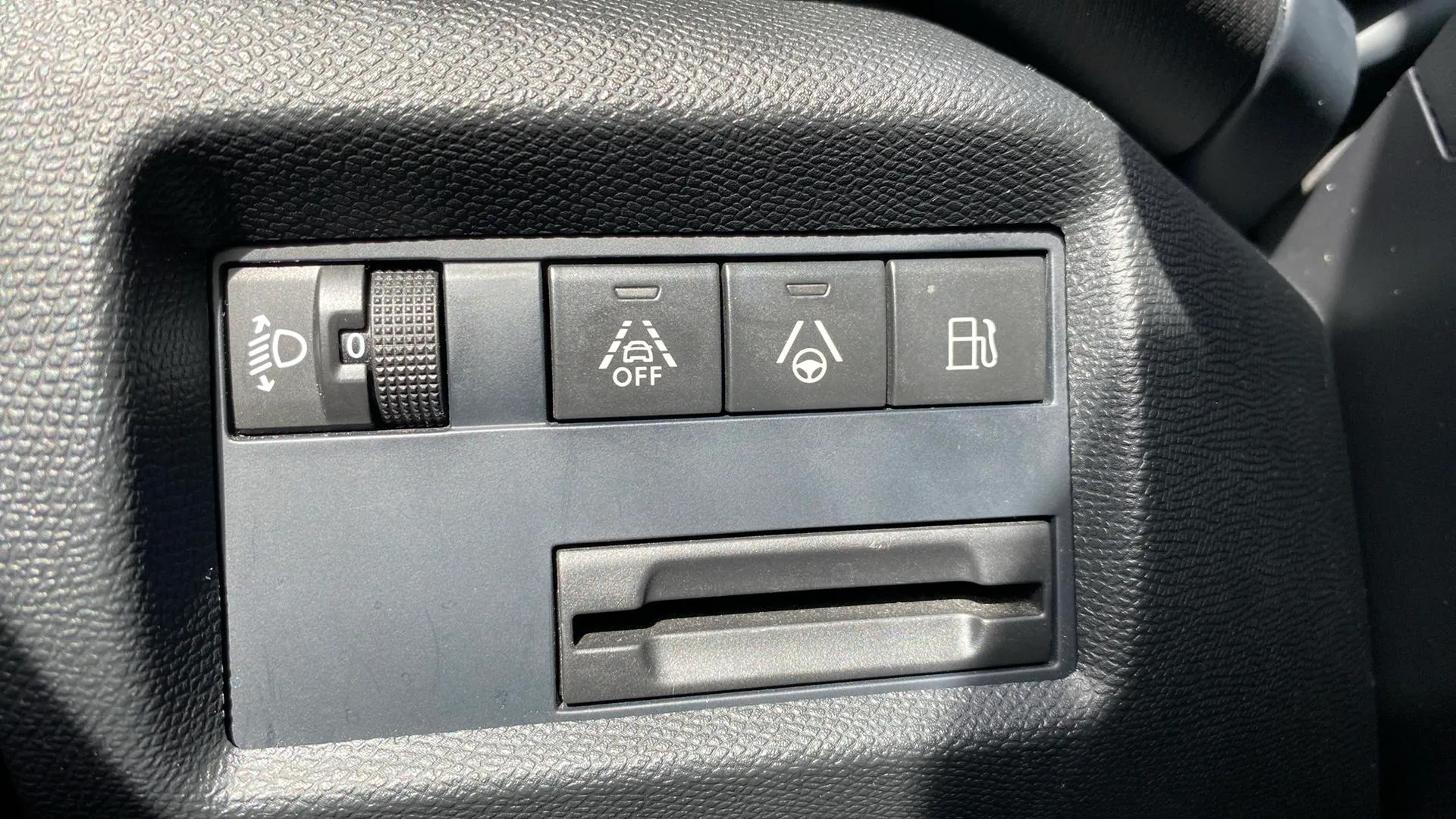 Citroën C5 Aircross Plug-in Hybrid 180 e-EAT8 E Series - foto 21