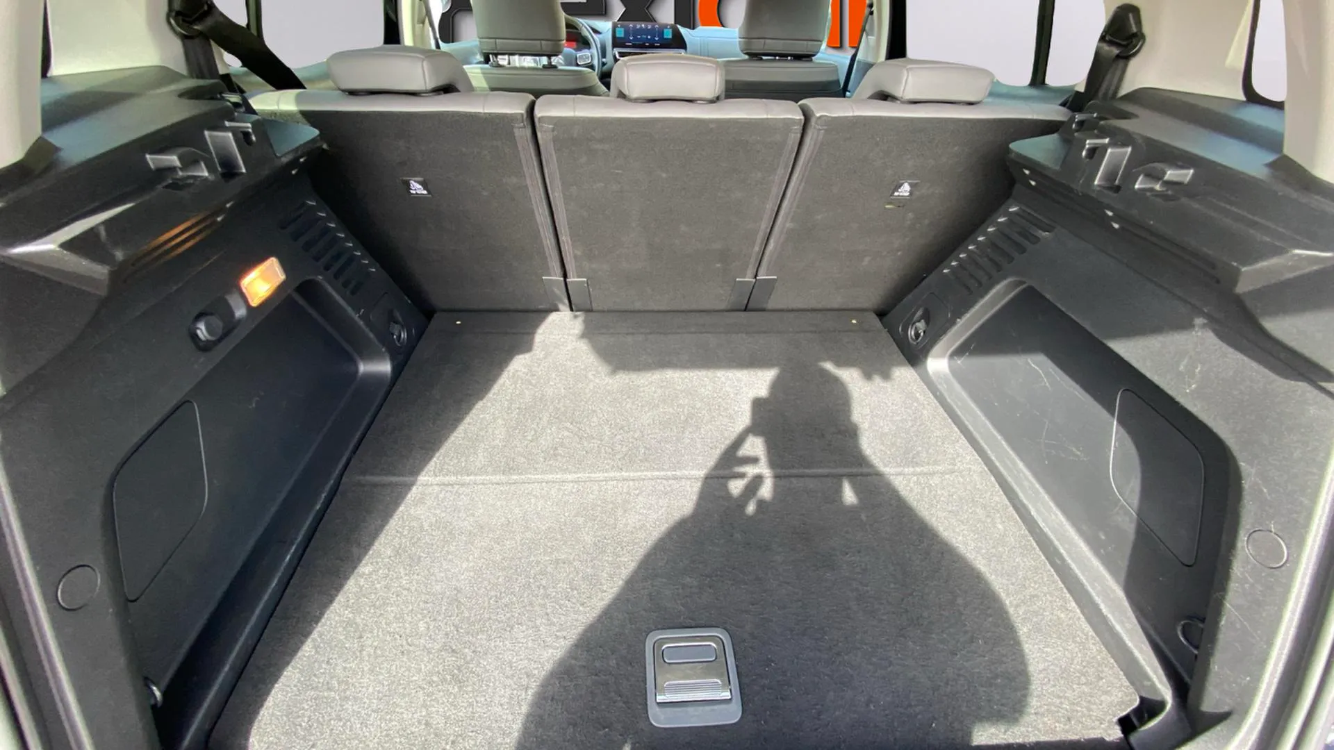 Citroën C5 Aircross Plug-in Hybrid 180 e-EAT8 E Series - foto 16
