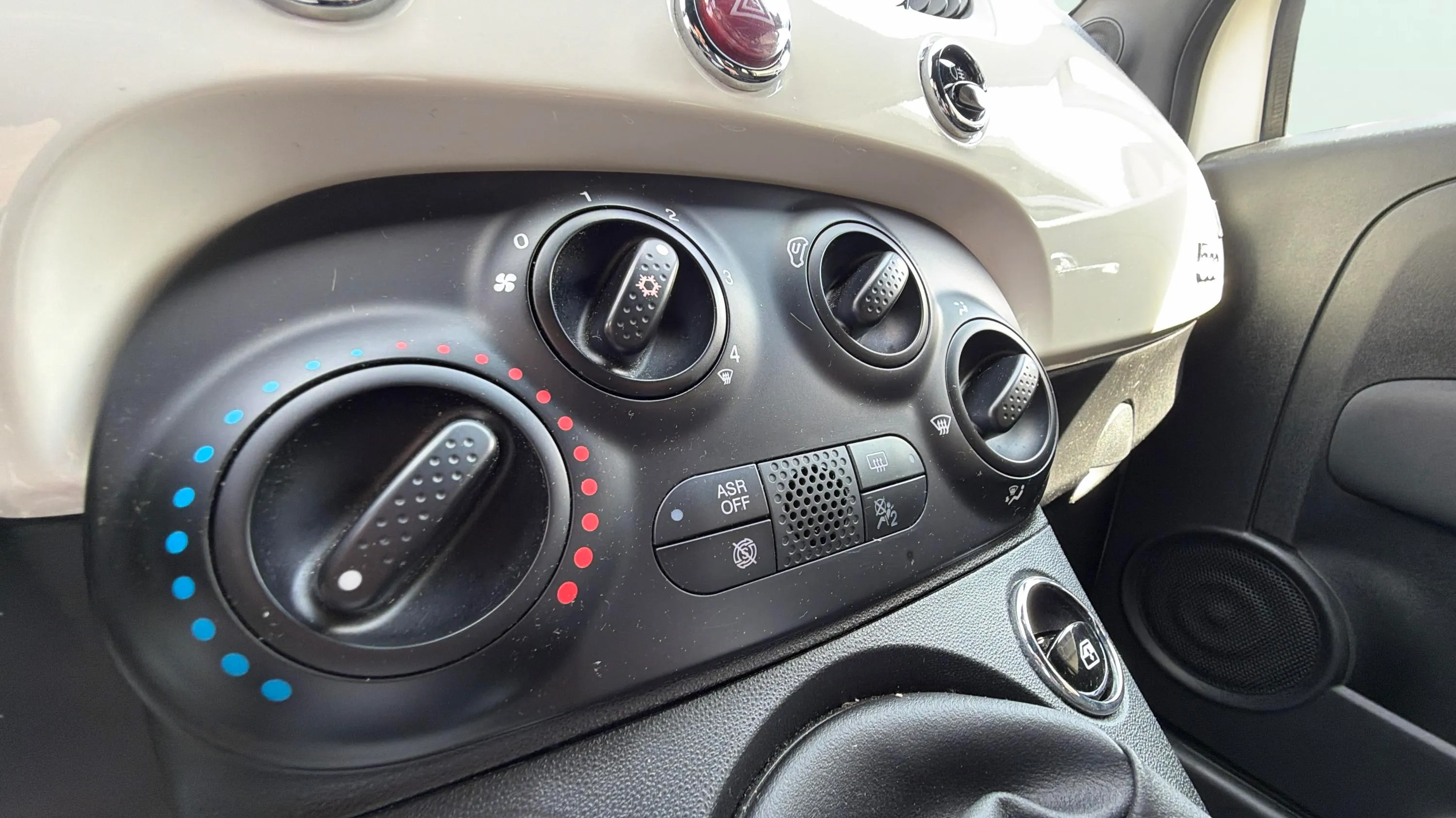 Fiat 500 Monotrim 1.0 Hybrid - foto 15