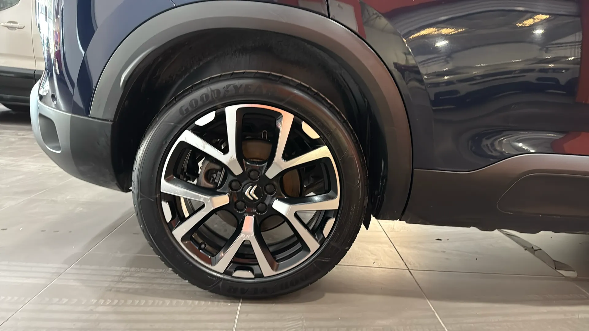 Citroën C5 Aircross Plug-in Hybrid 180 e-EAT8 E Series - foto 17