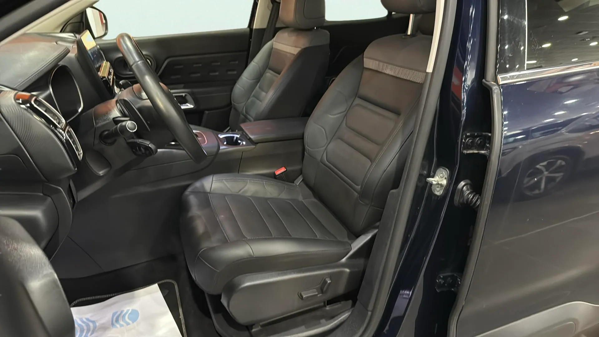 Citroën C5 Aircross Plug-in Hybrid 180 e-EAT8 E Series - foto 9