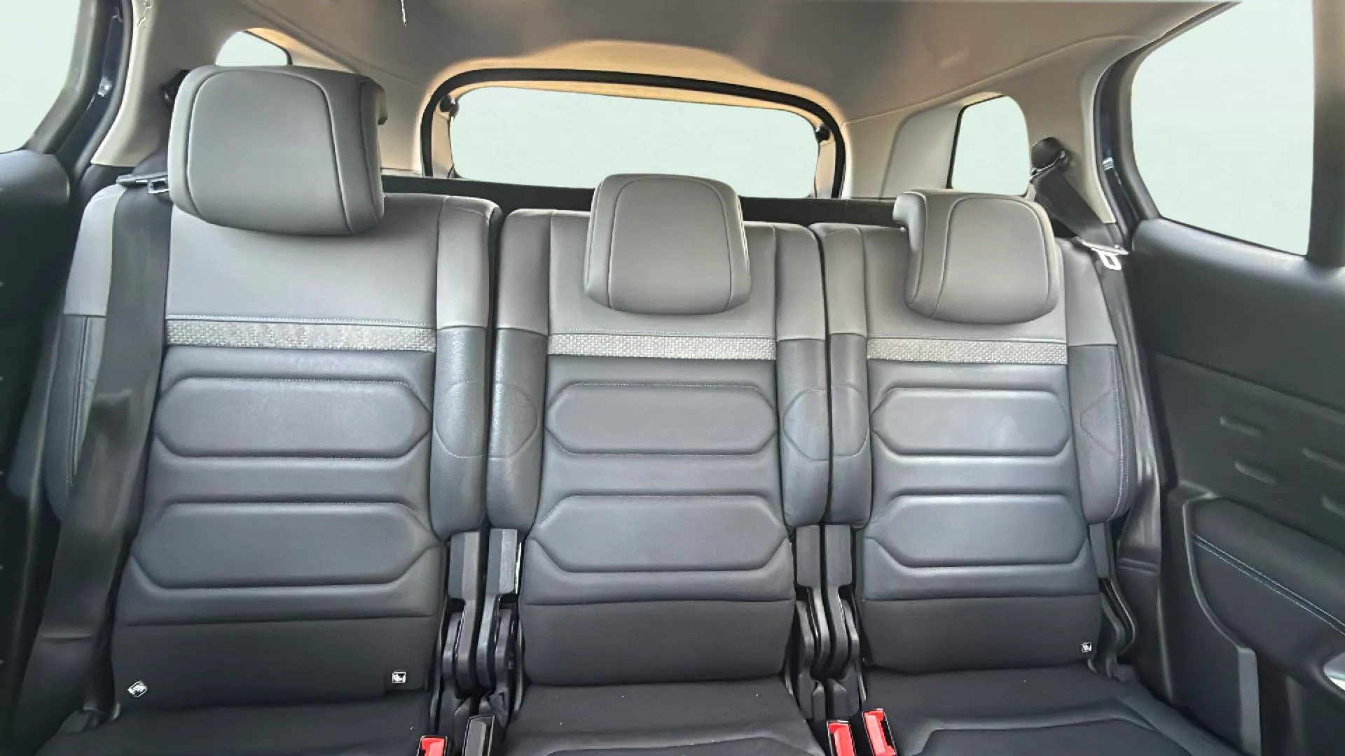 Citroën C5 Aircross Plug-in Hybrid 180 e-EAT8 E Series - foto 15