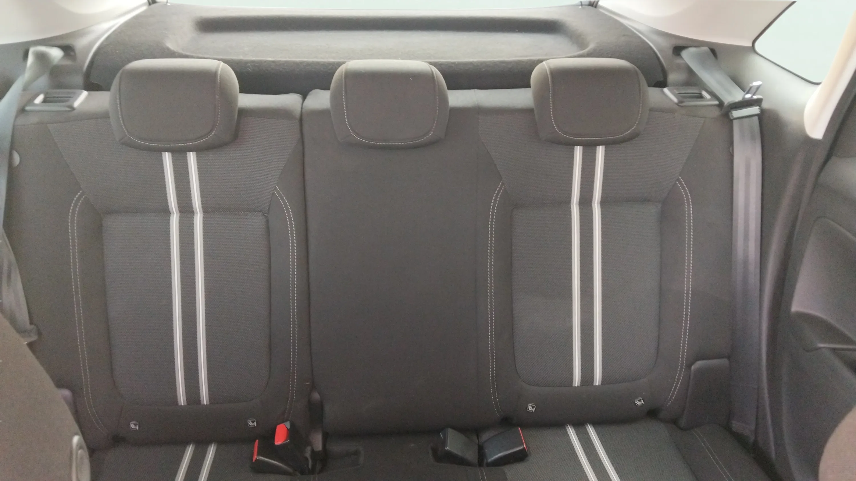 Opel Crossland 1.2 Elegance AT6 - foto 17