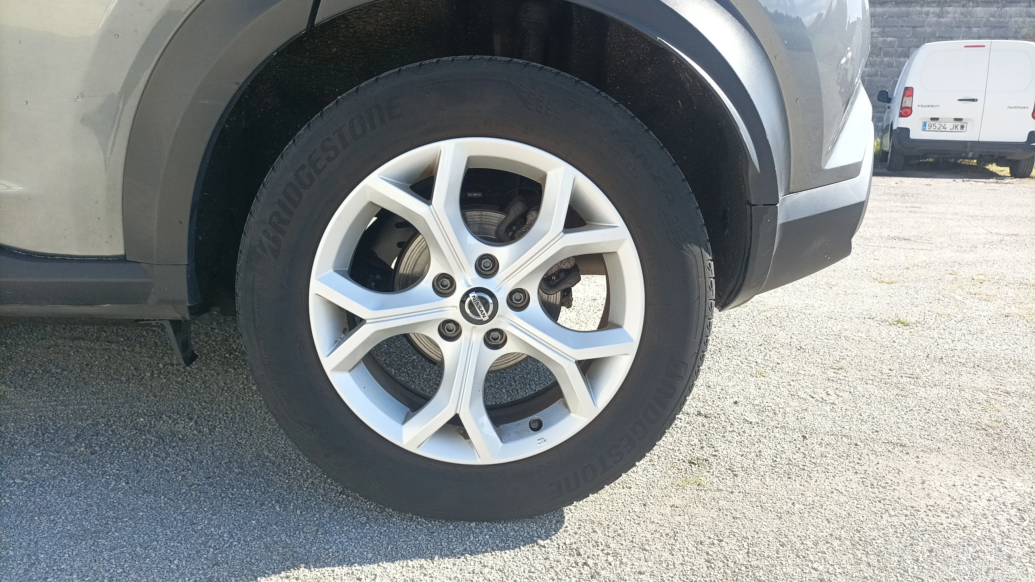 Nissan Juke DIG-T DCT N-Connecta - foto 25