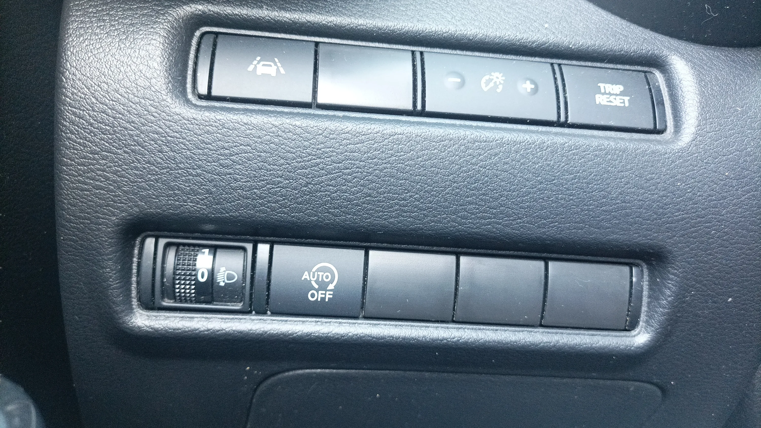 Nissan Juke DIG-T DCT N-Connecta - foto 16