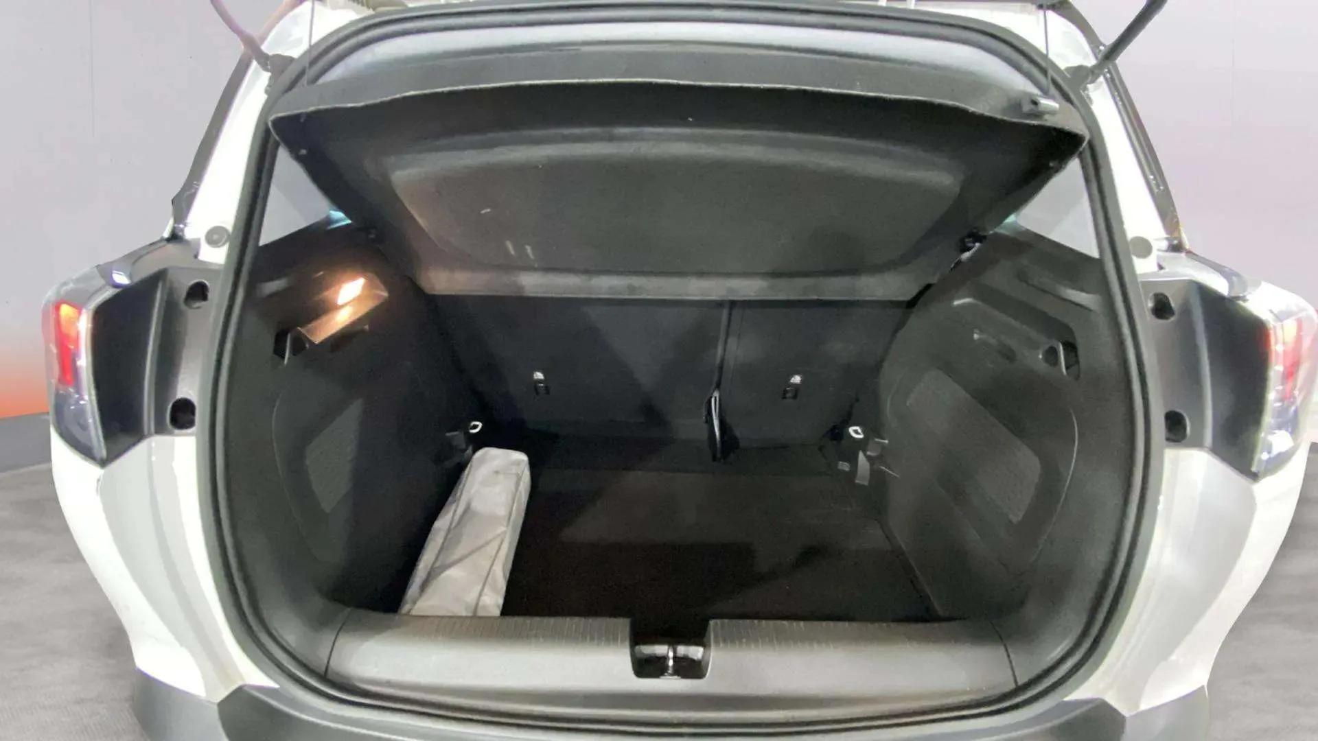 Opel Crossland 1.2 Elegance AT6 - foto 20