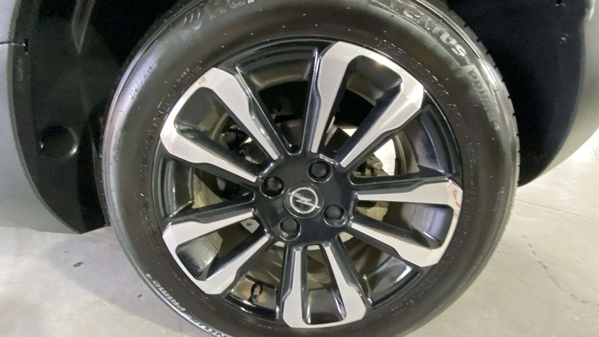 Opel Crossland 1.2 Elegance AT6 - foto 24