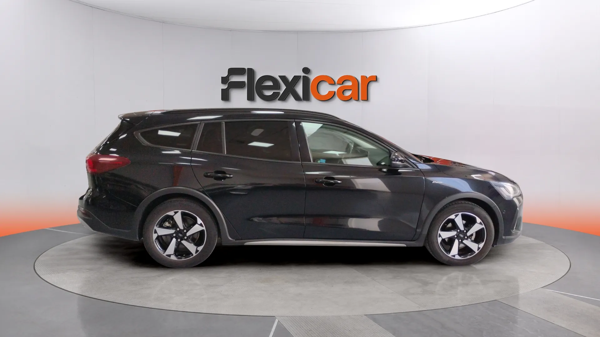 Ford Focus 1.0 EcoBoost MHEV Active X - foto 4