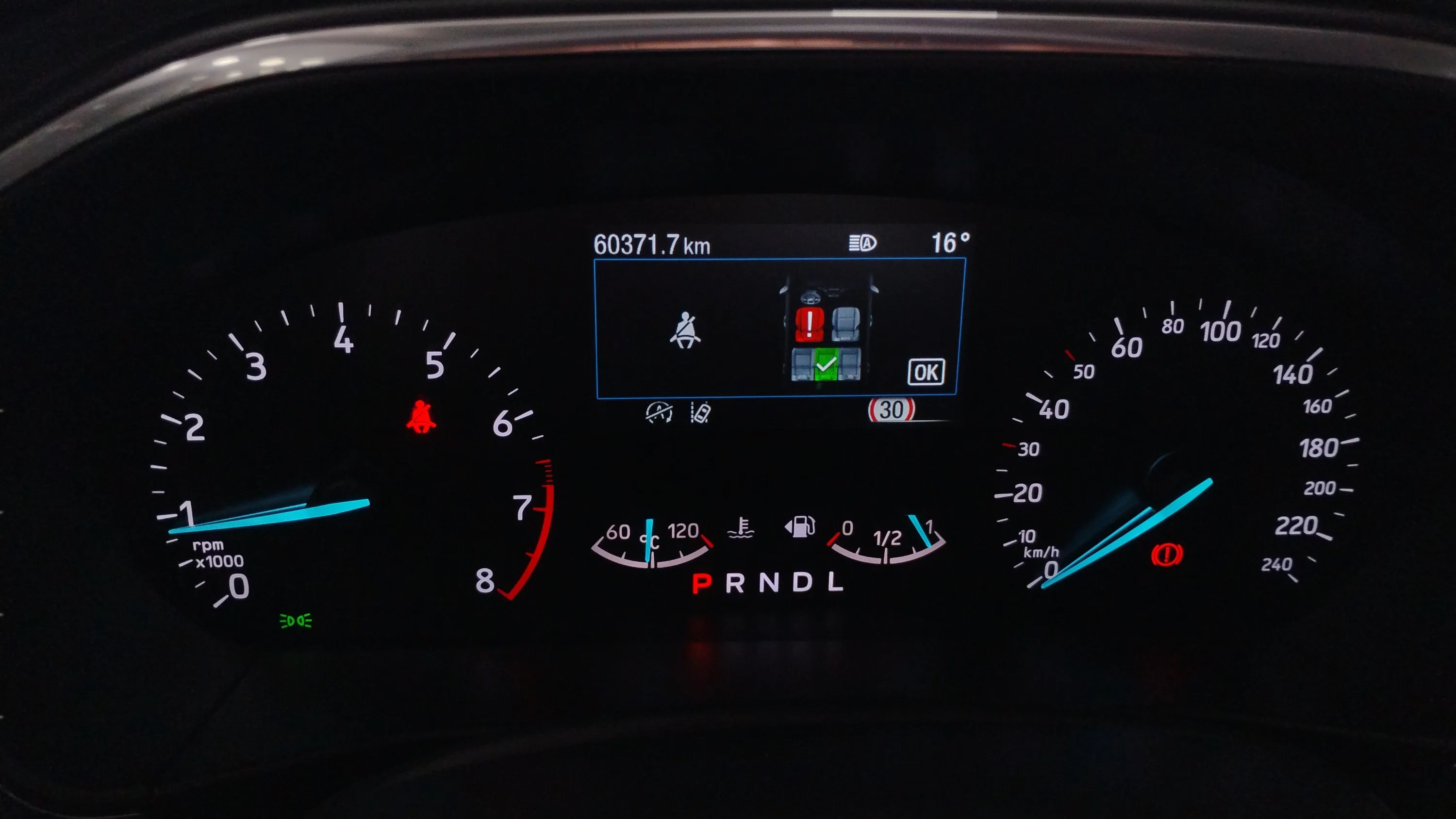 Ford Focus 1.0 EcoBoost MHEV Active X - foto 9