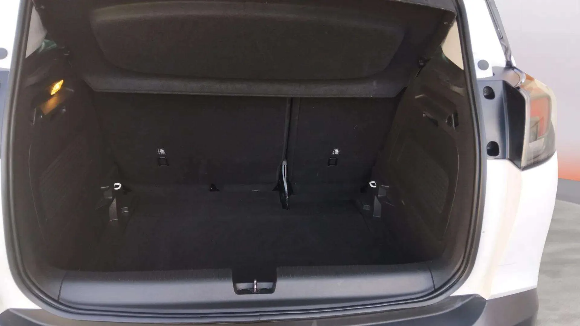 Opel Crossland 1.2 Elegance AT6 - foto 21
