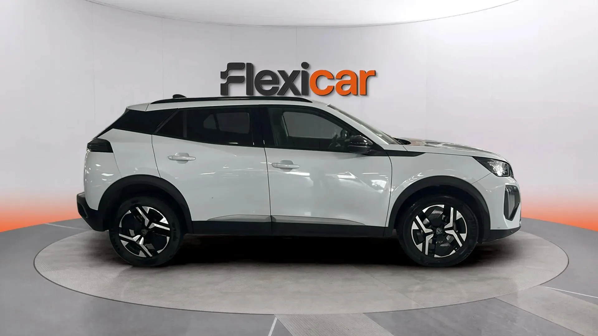 Peugeot 2008 Allure PureTech 100 - foto 5