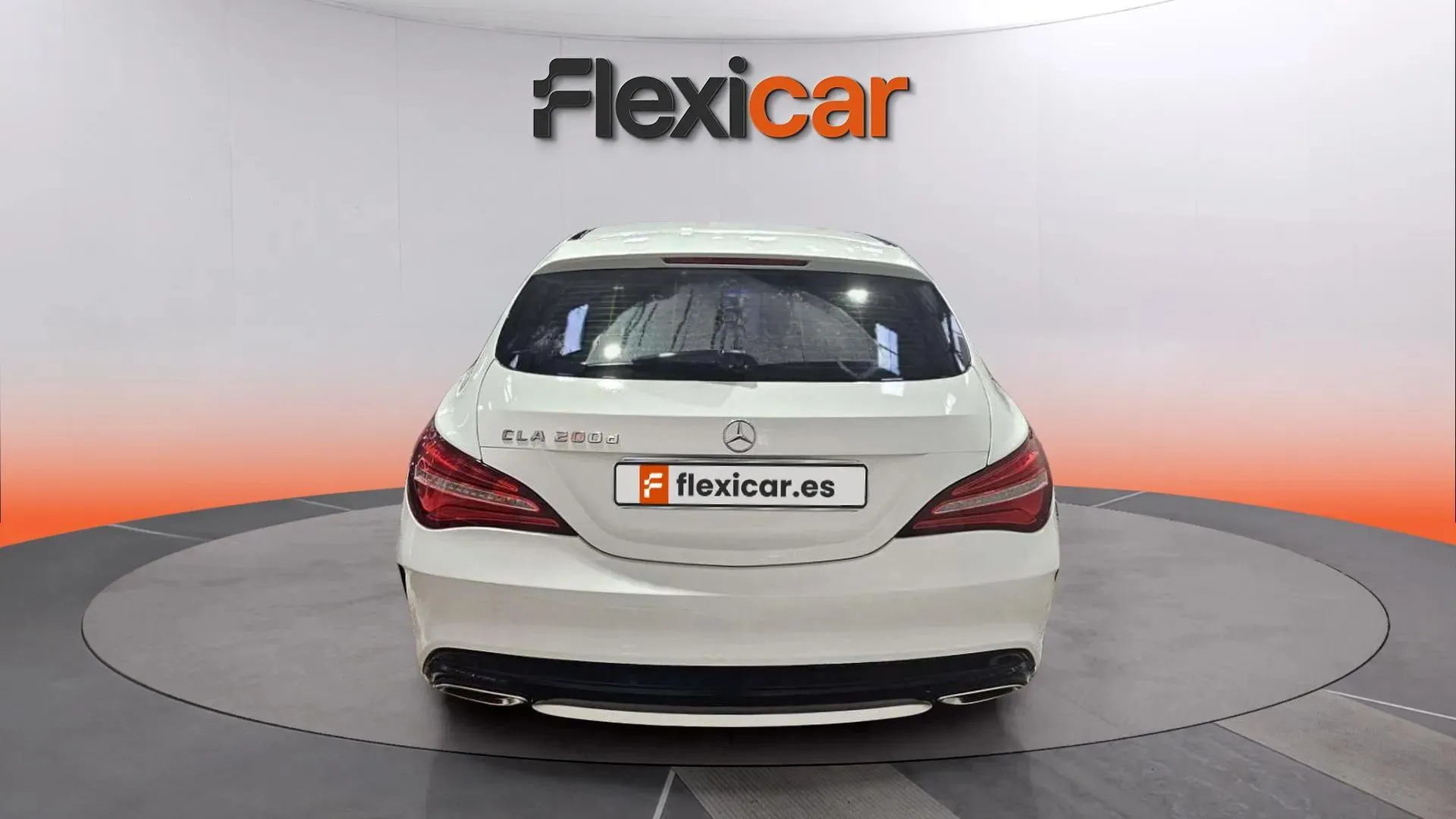 Mercedes-Benz CLA 200 D DCT Shooting Brake - foto 4