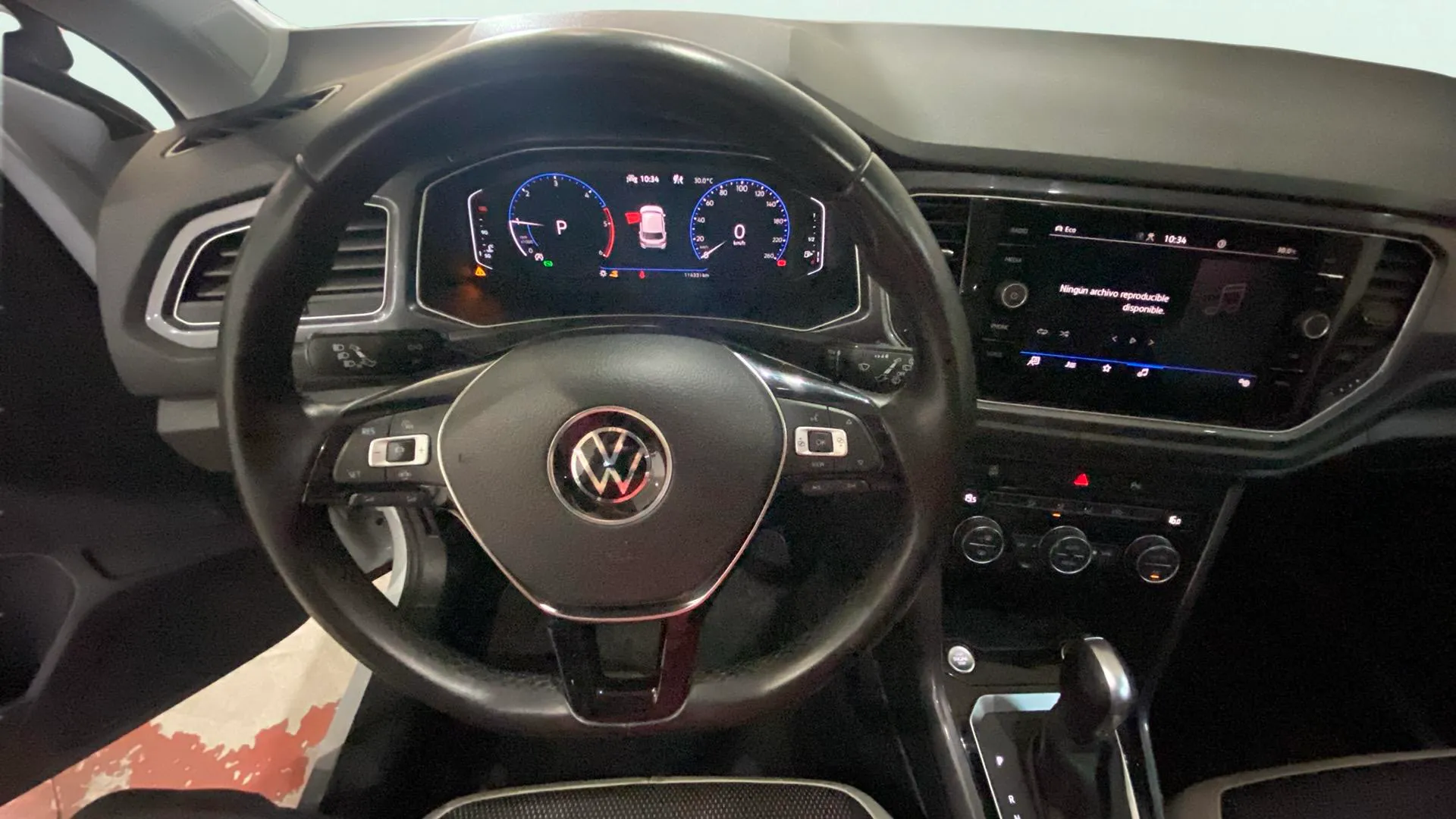 Volkswagen T-Roc Sport 2.0 TDI DSG - foto 13