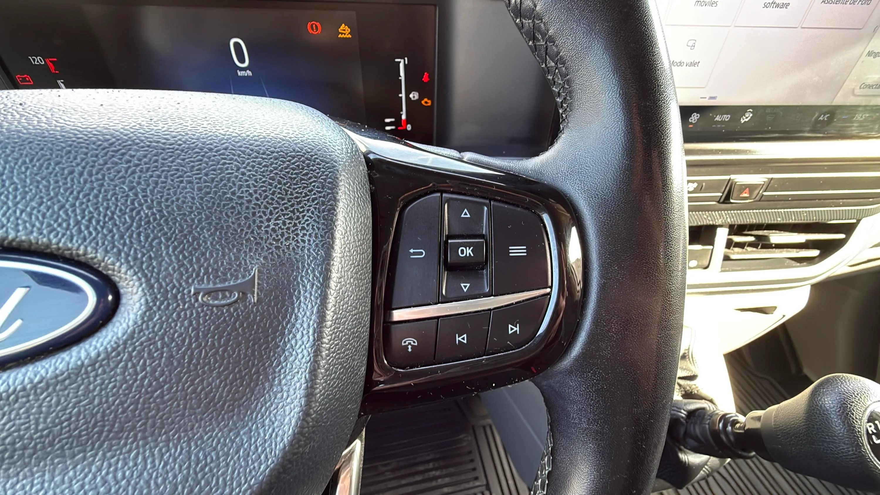 Ford Transit Custom 2.0 EcoBlue Trend - foto 21