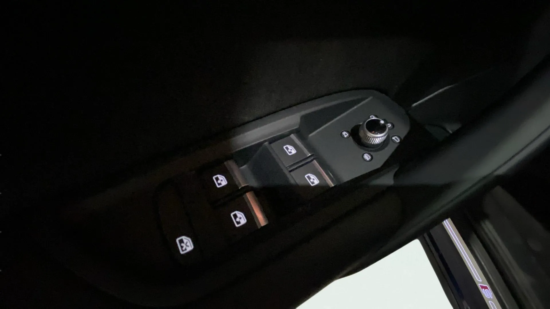 Audi Q5 S line 40 TDI quattro-ultra - foto 17