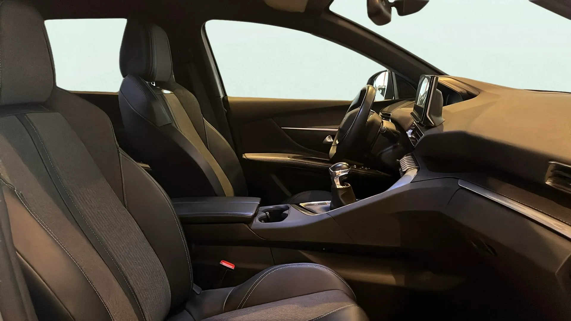 Peugeot 5008 1.2 PureTech Allure Pack - foto 21