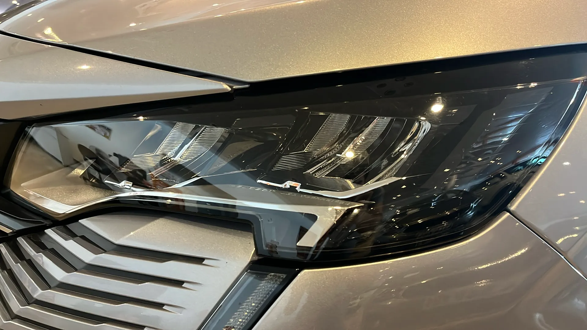 Peugeot 5008 1.2 PureTech Allure Pack - foto 29