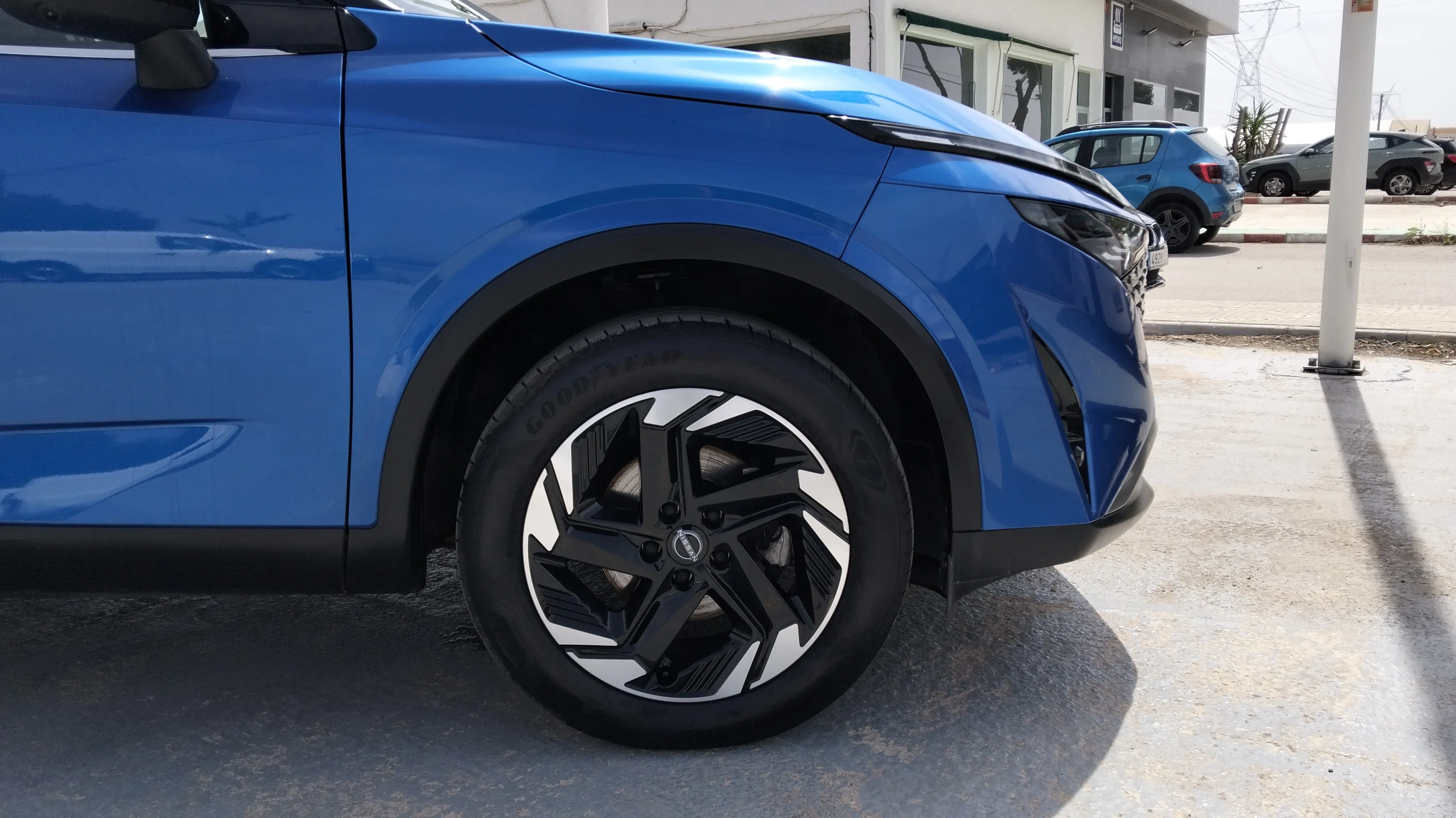 Nissan Qashqai DIG-T N-Connecta - foto 21