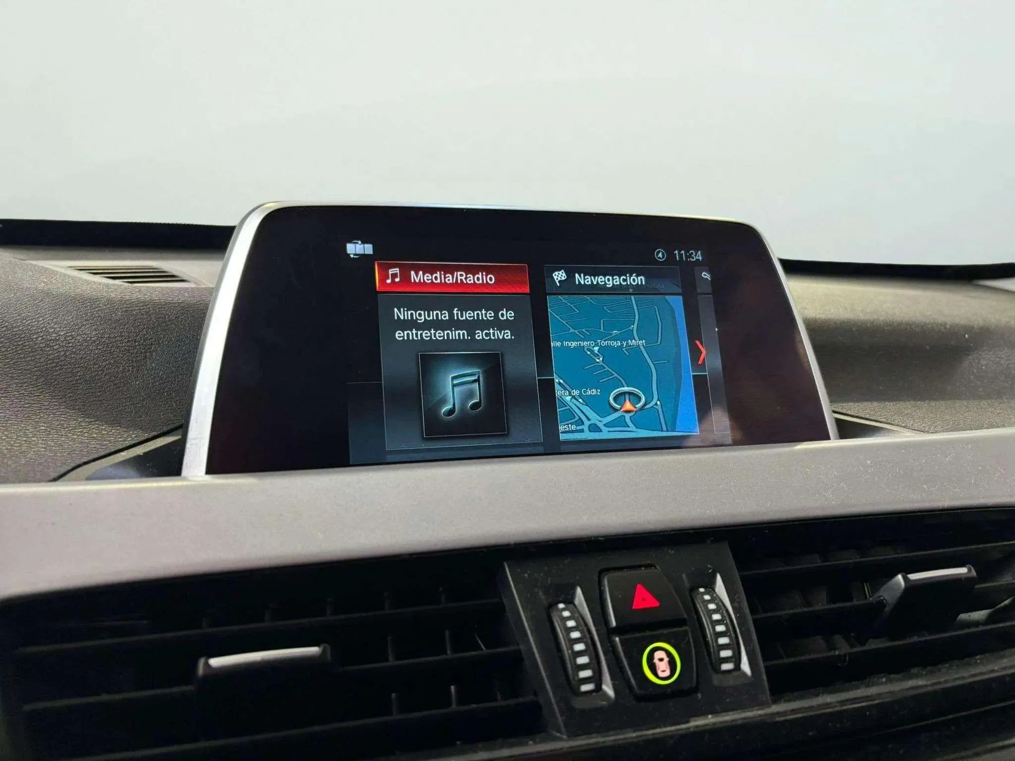 BMW X1 sDrive18d - foto 10