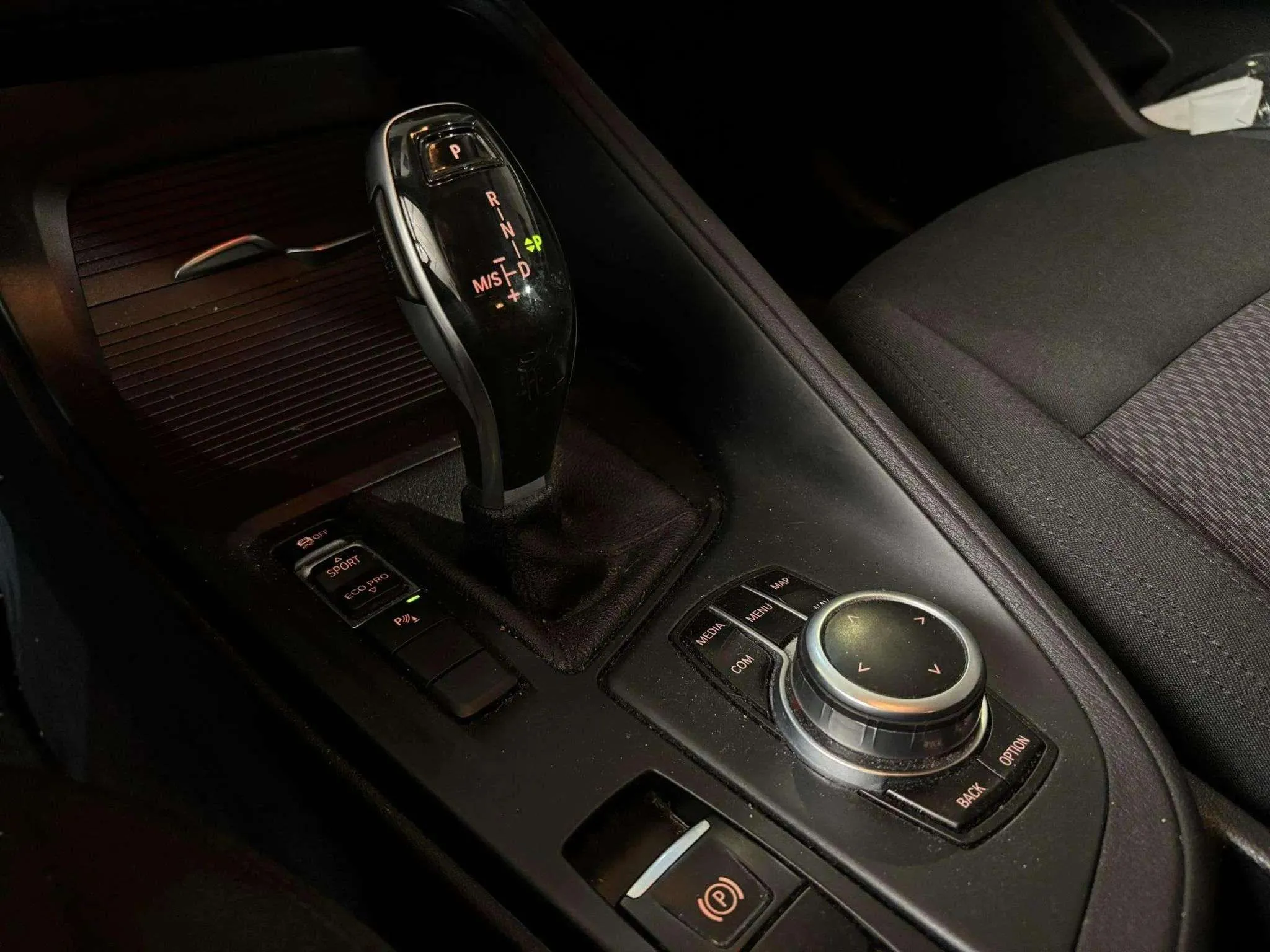 BMW X1 sDrive18d - foto 14