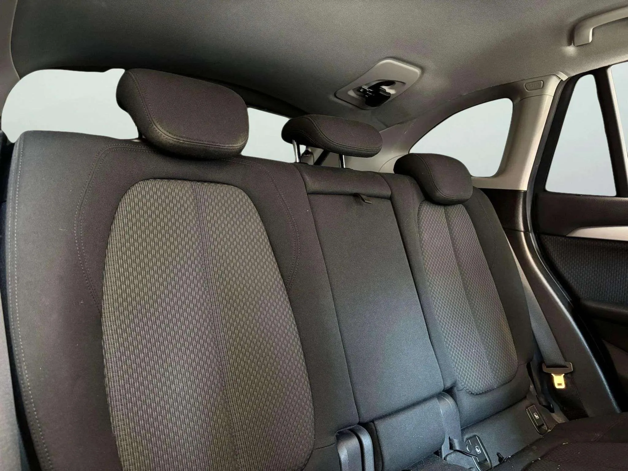 BMW X1 sDrive18d - foto 18