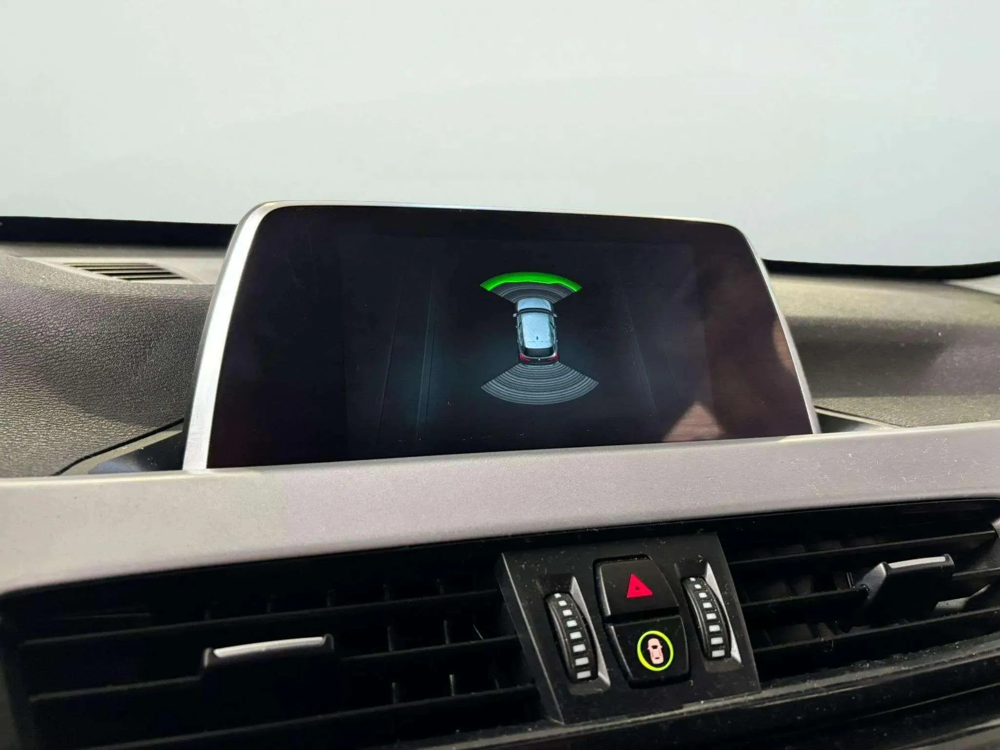 BMW X1 sDrive18d - foto 12