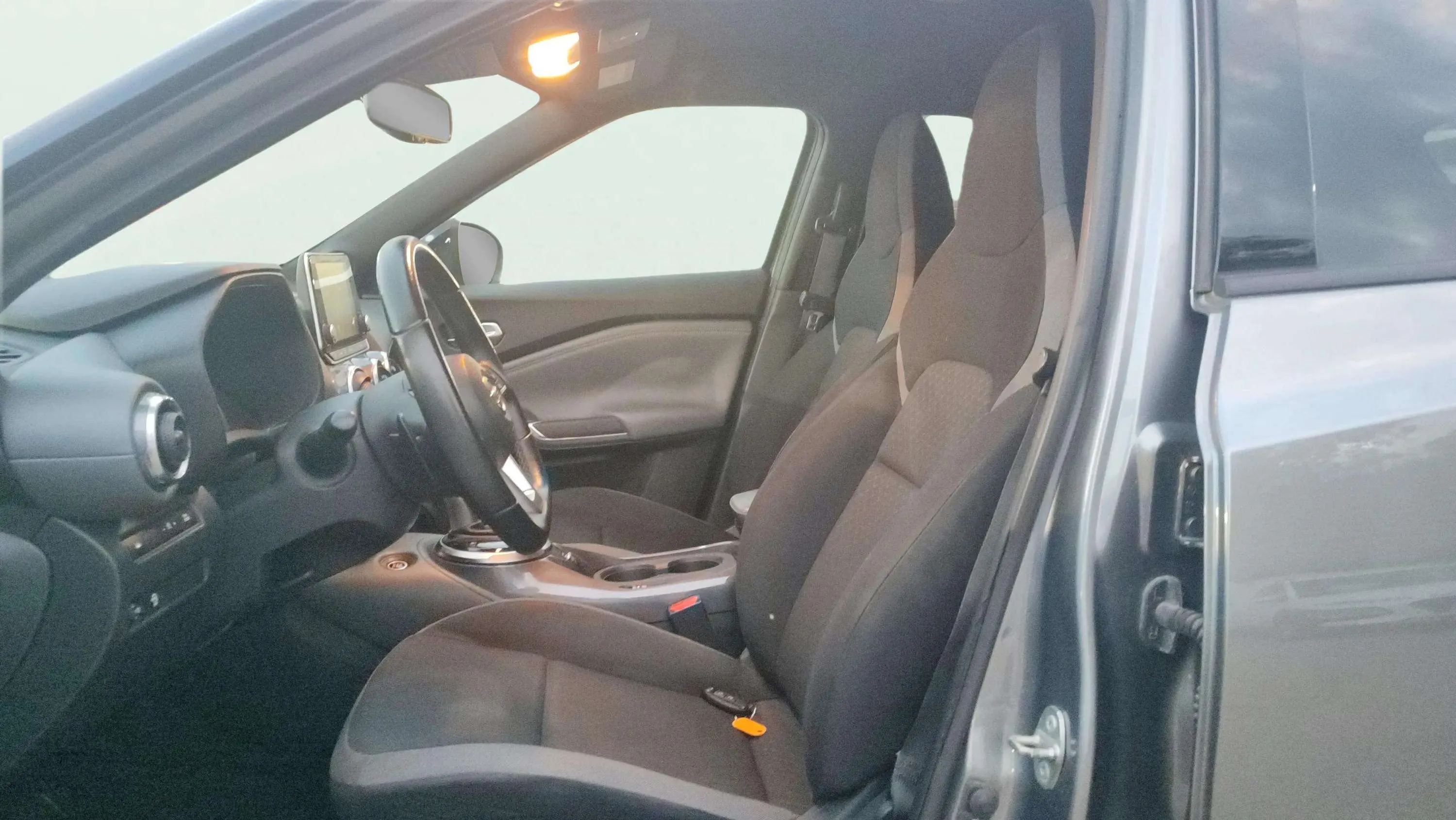 Nissan Juke DIG-T DCT N-Connecta - foto 13