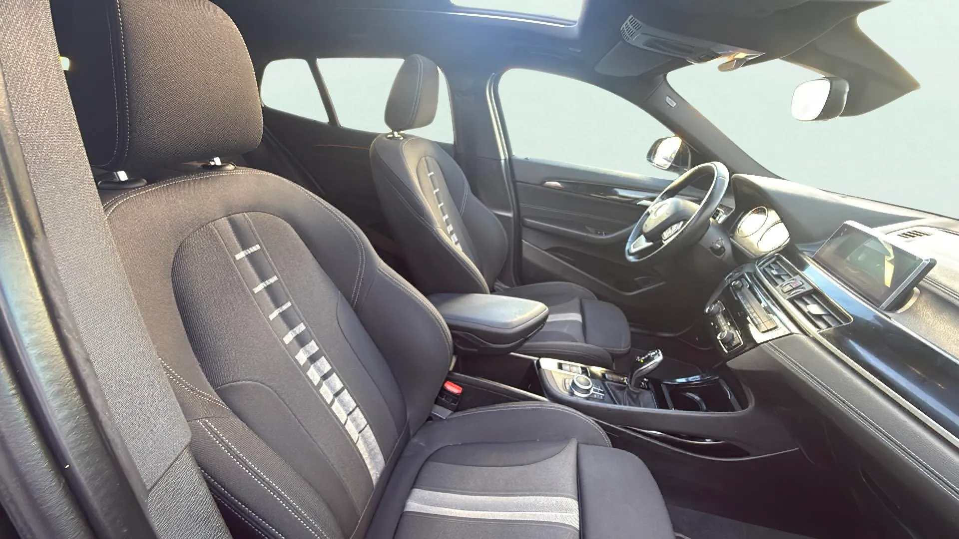 BMW X2 sDrive18i - foto 10