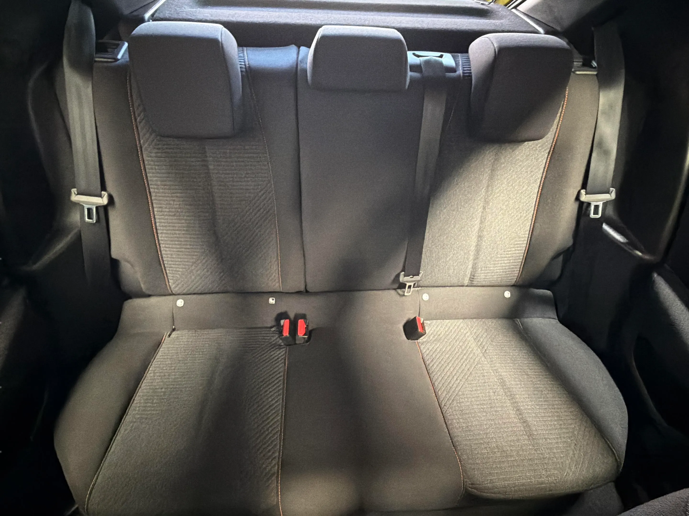 Peugeot 208 Allure Hybrid 110 eDCS6 - foto 15