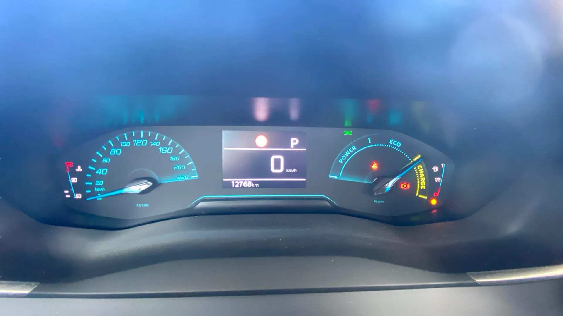 Peugeot 208 Style Hybrid 110 eDCS6 - foto 10