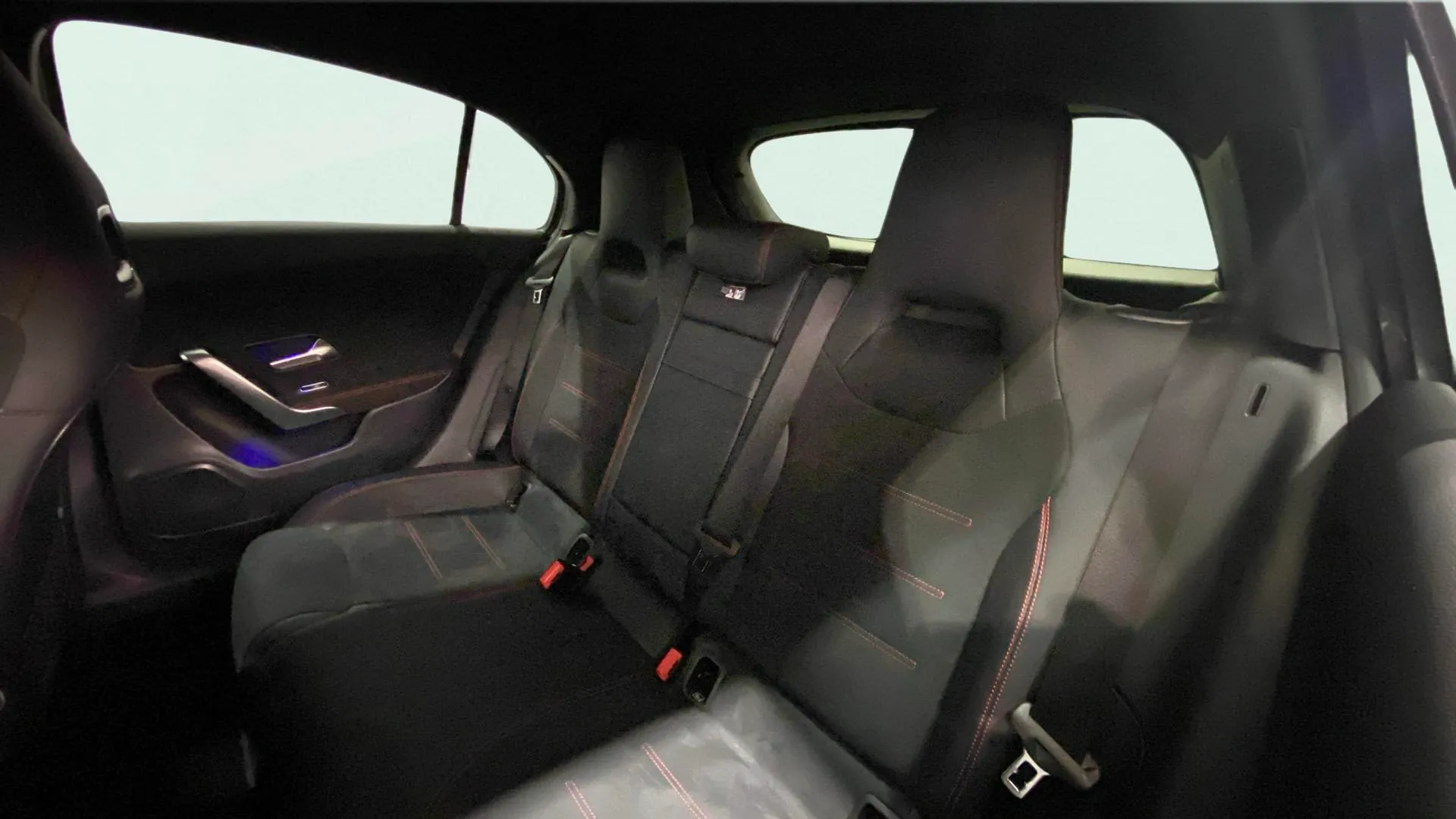 Mercedes-Benz Clase A A 250 e - foto 14