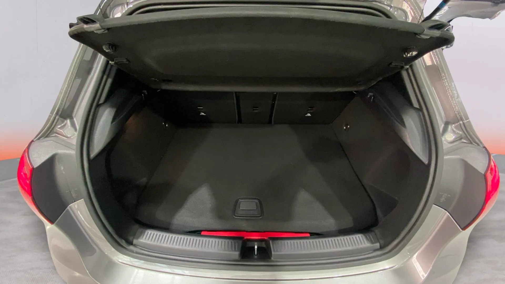 Mercedes-Benz Clase A A 250 e - foto 15