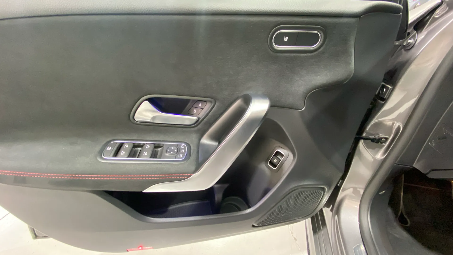 Mercedes-Benz Clase A A 250 e - foto 19