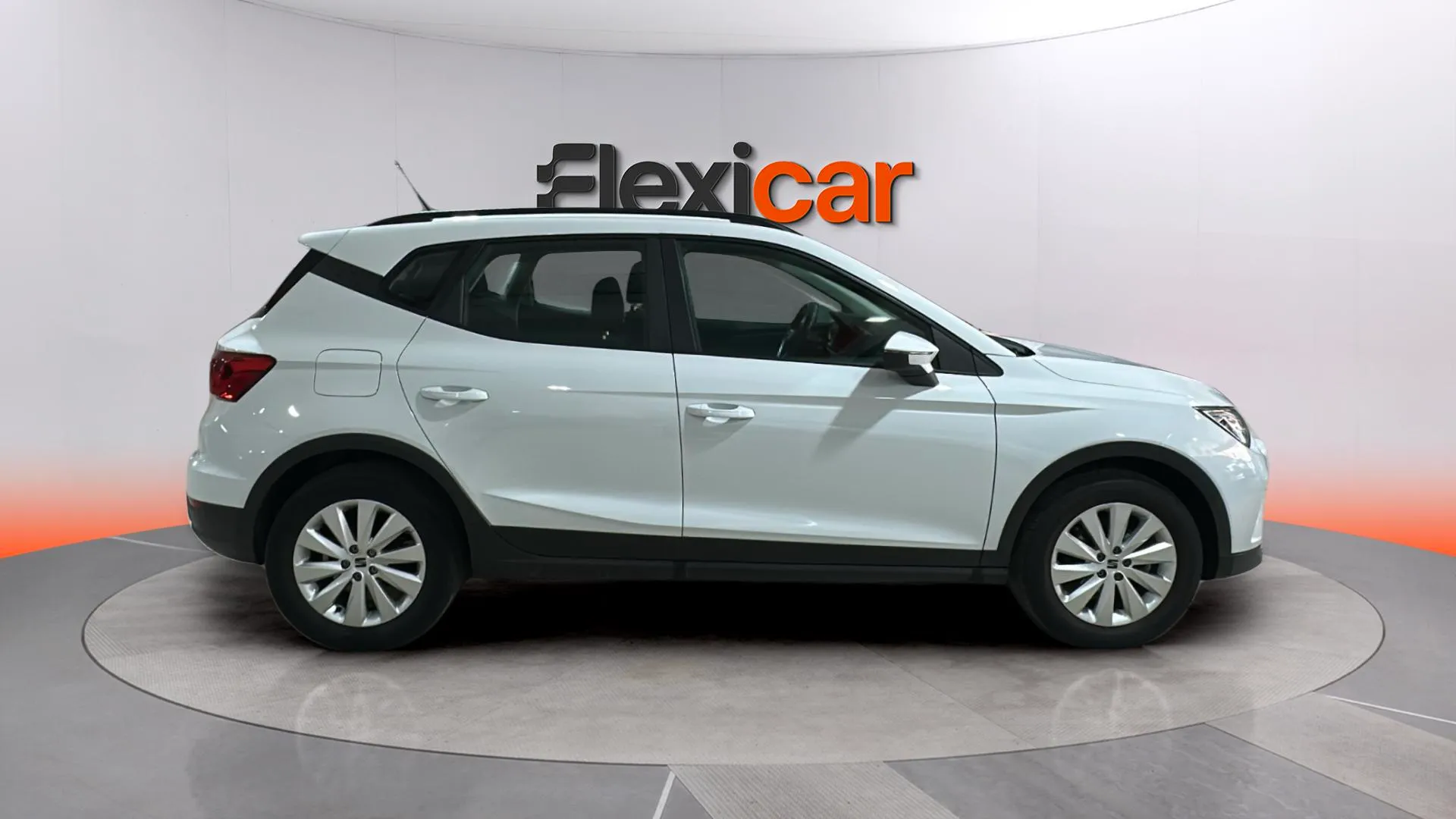SEAT Arona 1.0 TSI DSG Style XL - foto 8