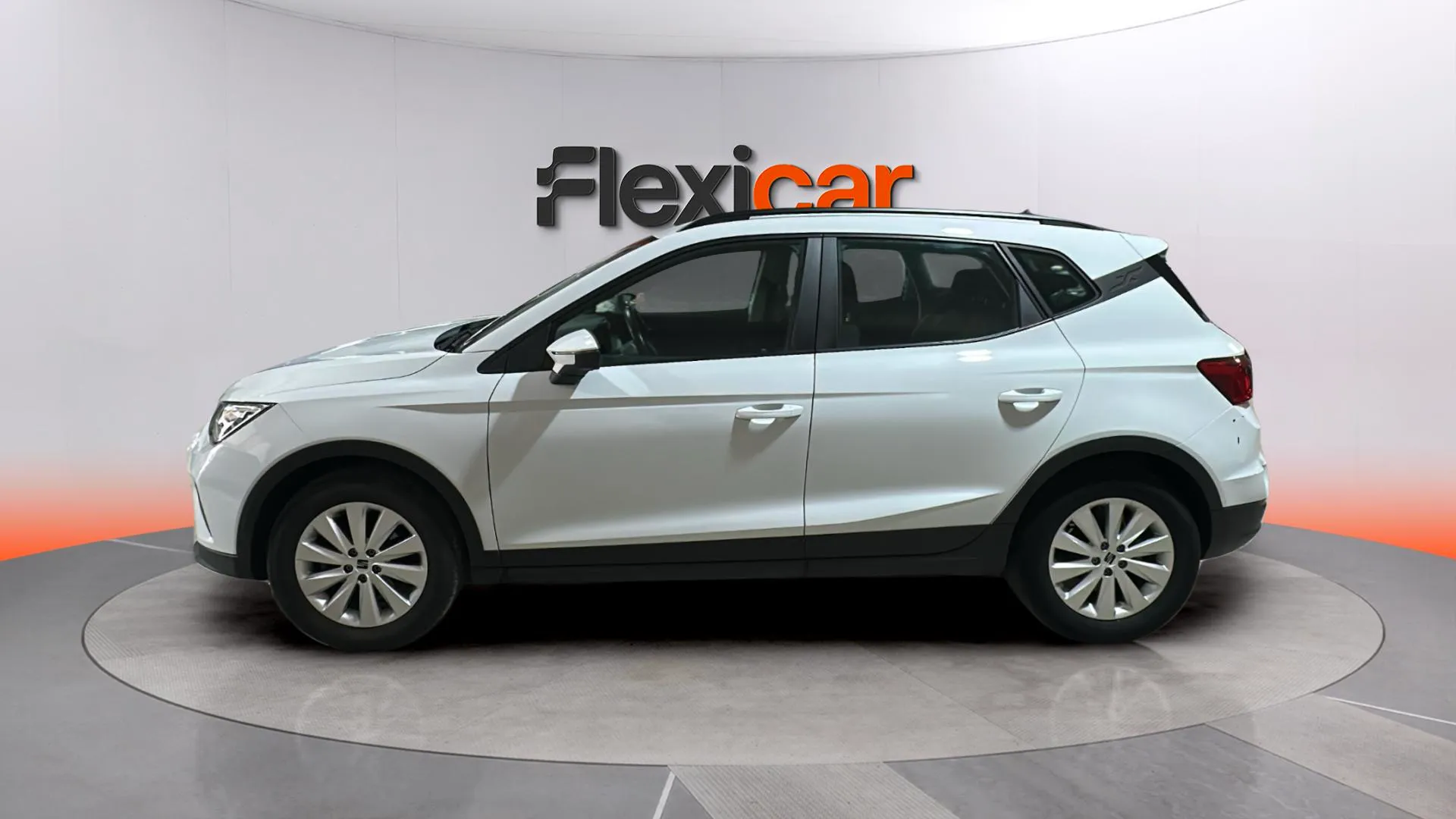 SEAT Arona 1.0 TSI DSG Style XL - foto 4