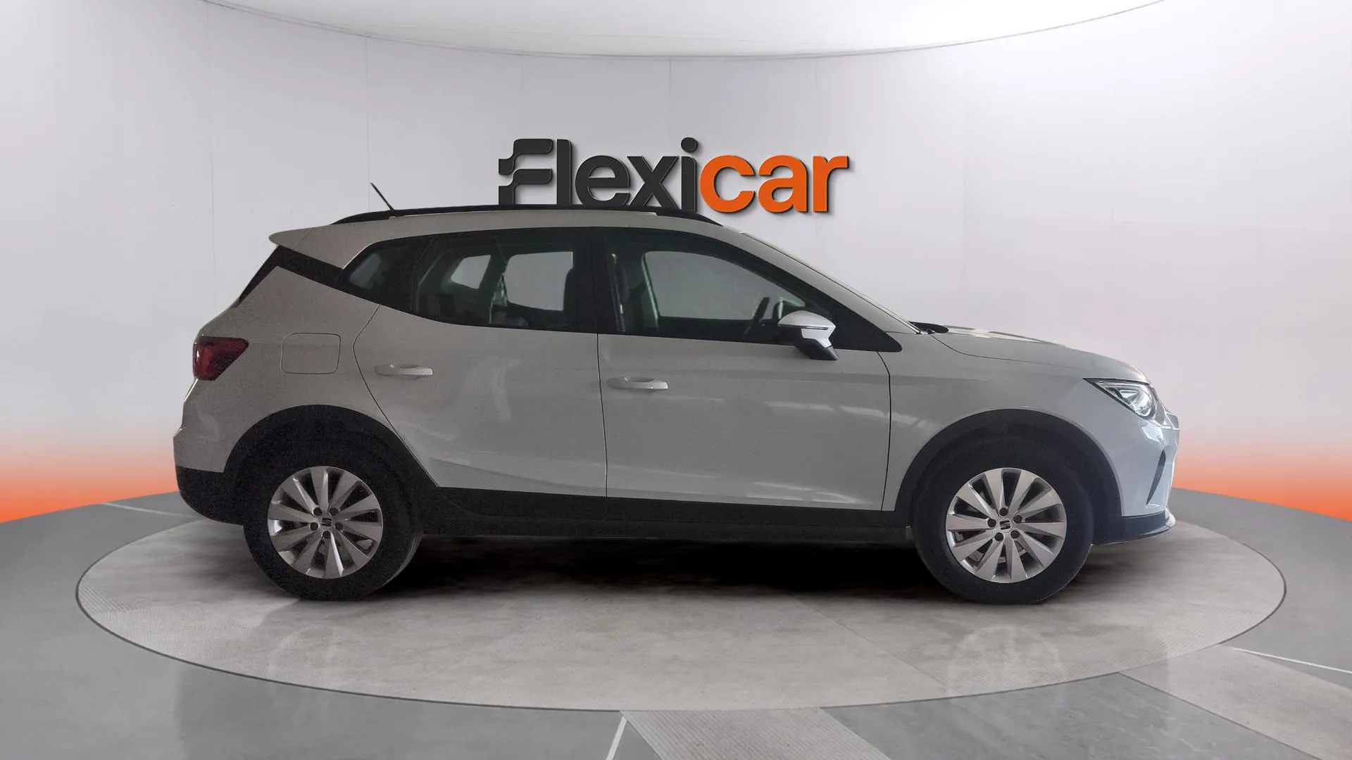 SEAT Arona 1.0 TSI DSG Style XL - foto 3