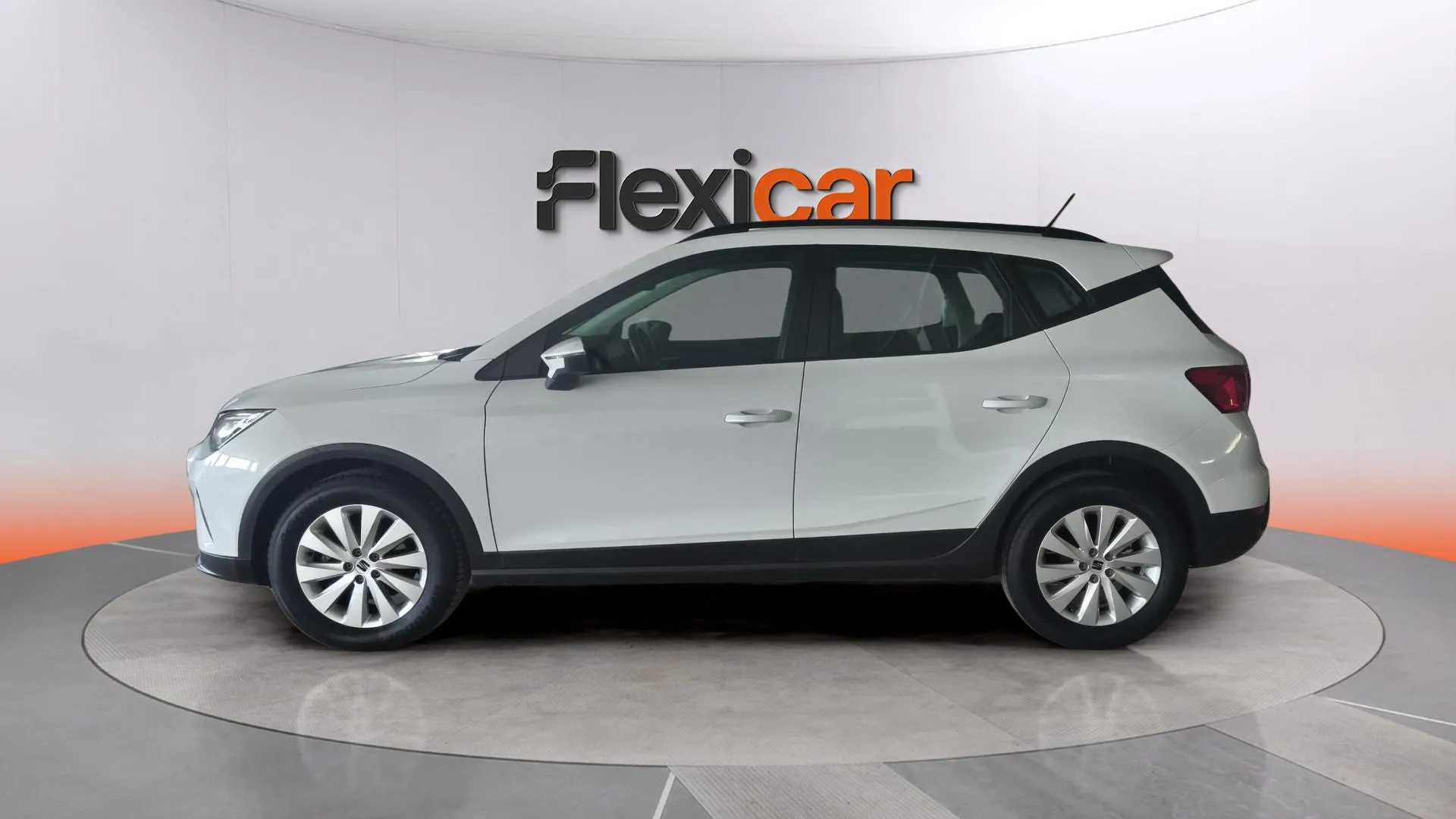 SEAT Arona 1.0 TSI DSG Style XL - foto 4